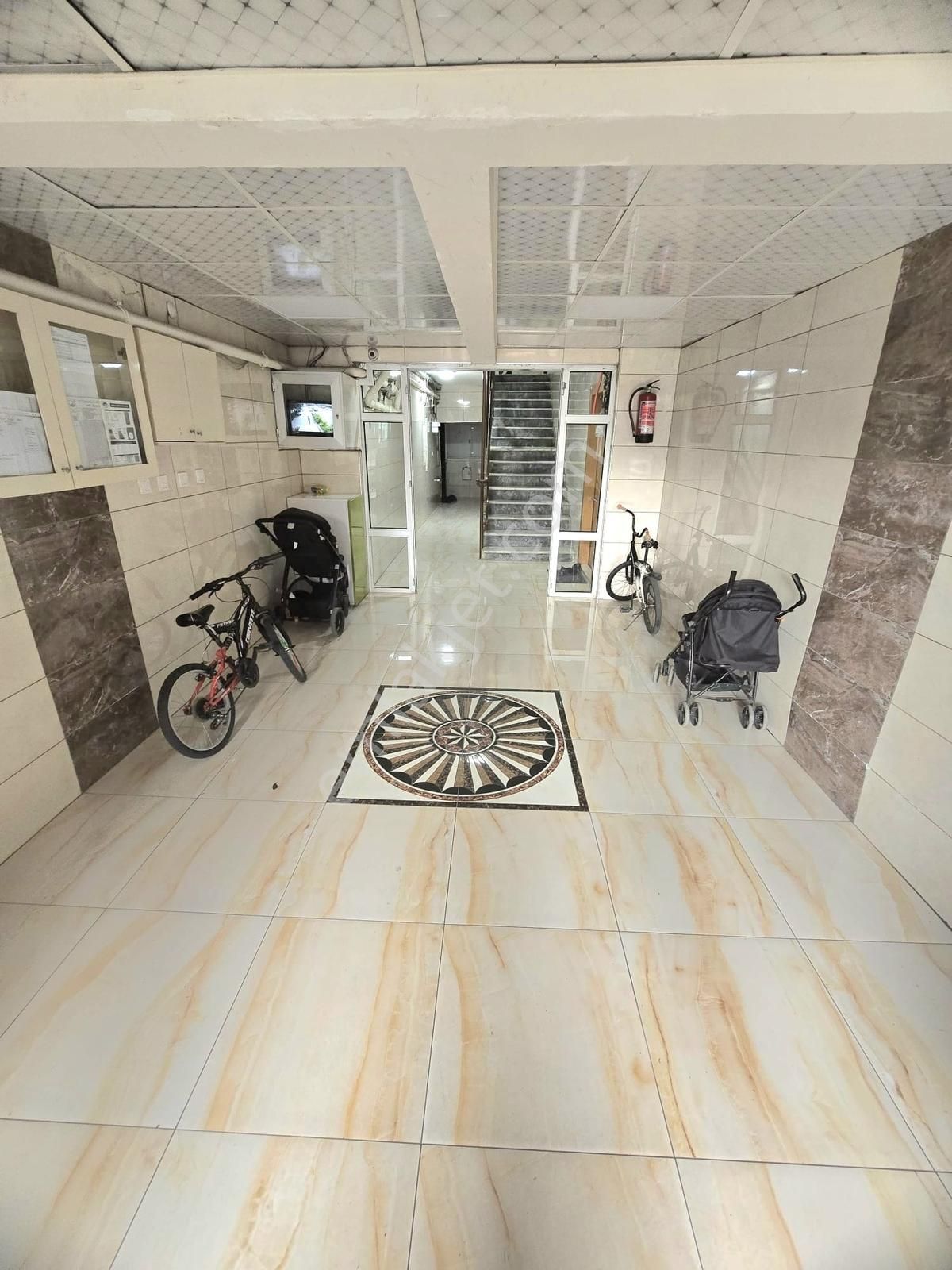 Beylikdüzü Yaşam Vadisi Manzaralı 3+1 Satılık İskanlı Daire - Görsel 8