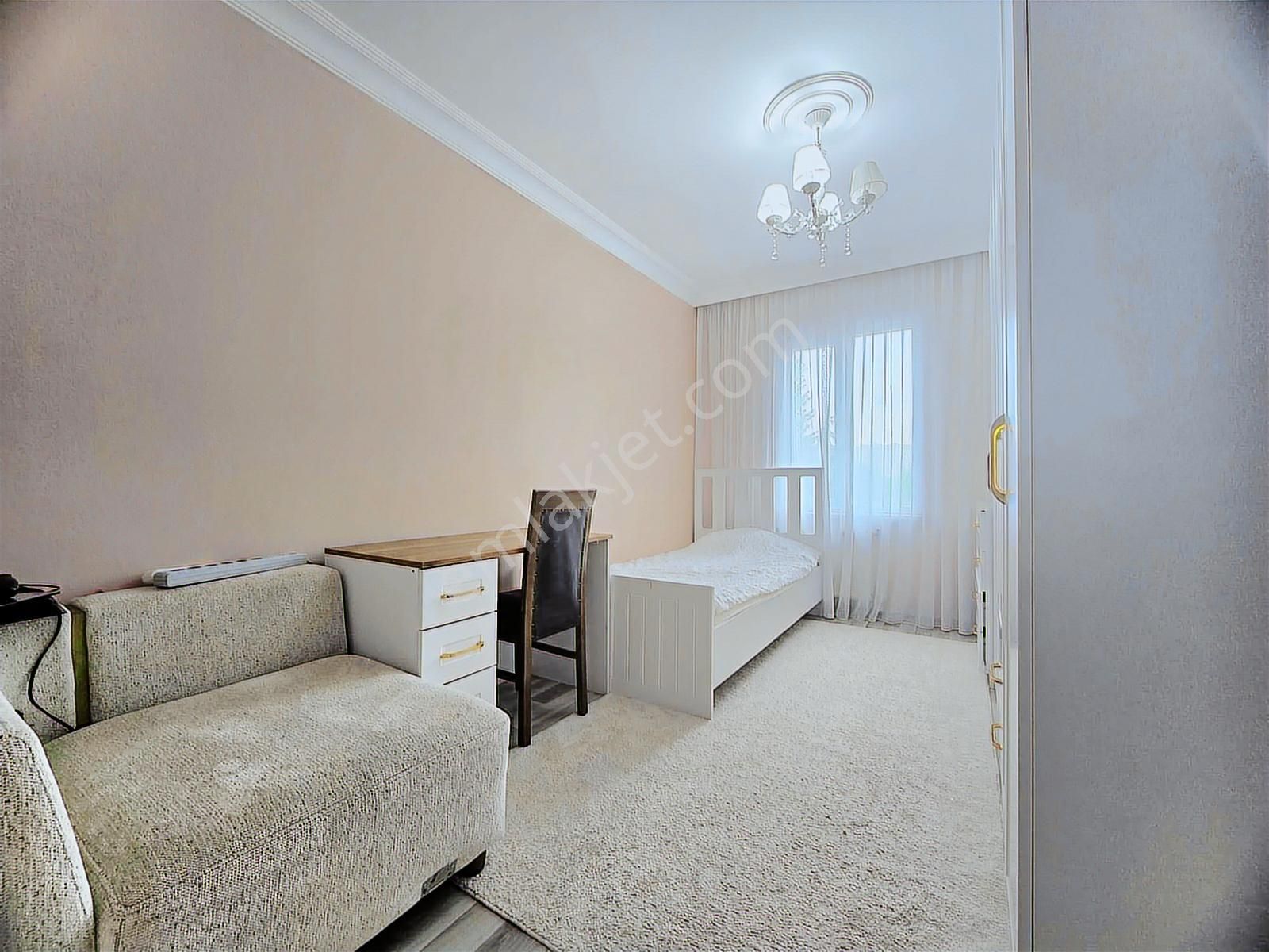 Beylikdüzü Yaşam Vadisi Manzaralı 3+1 Satılık İskanlı Daire - Görsel 15