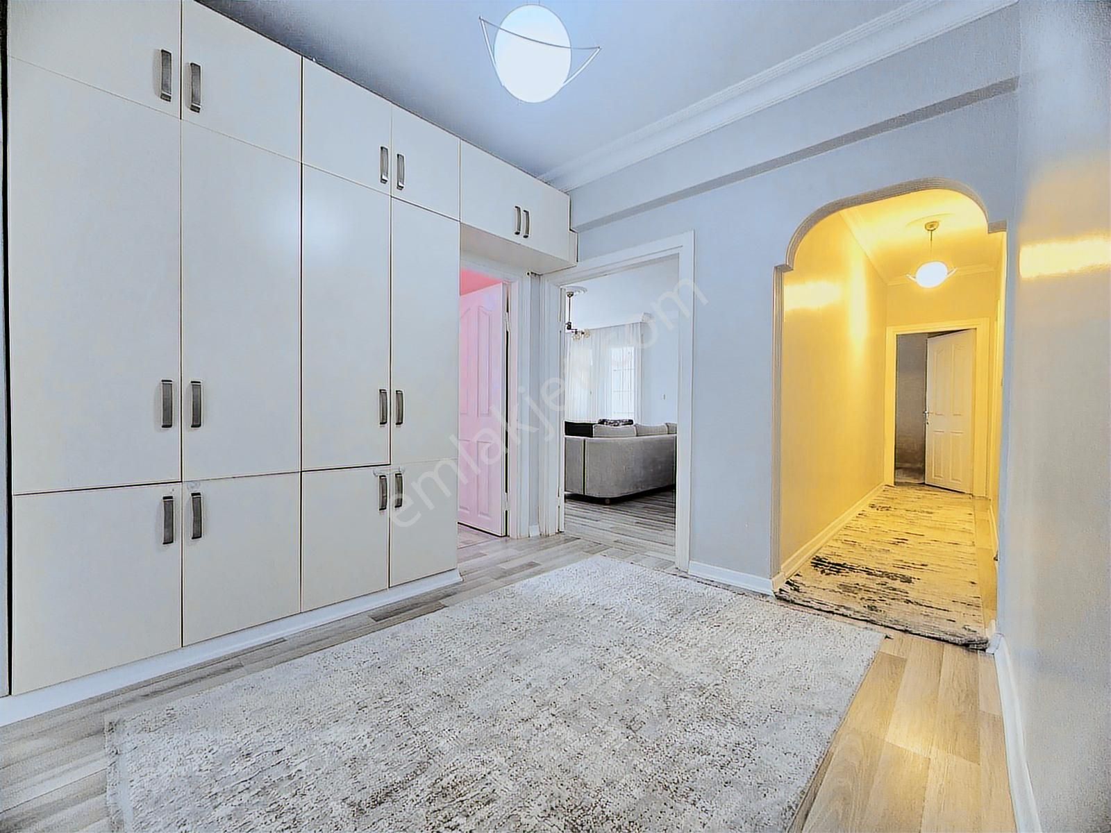 Beylikdüzü Yaşam Vadisi Manzaralı 3+1 Satılık İskanlı Daire - Görsel 14