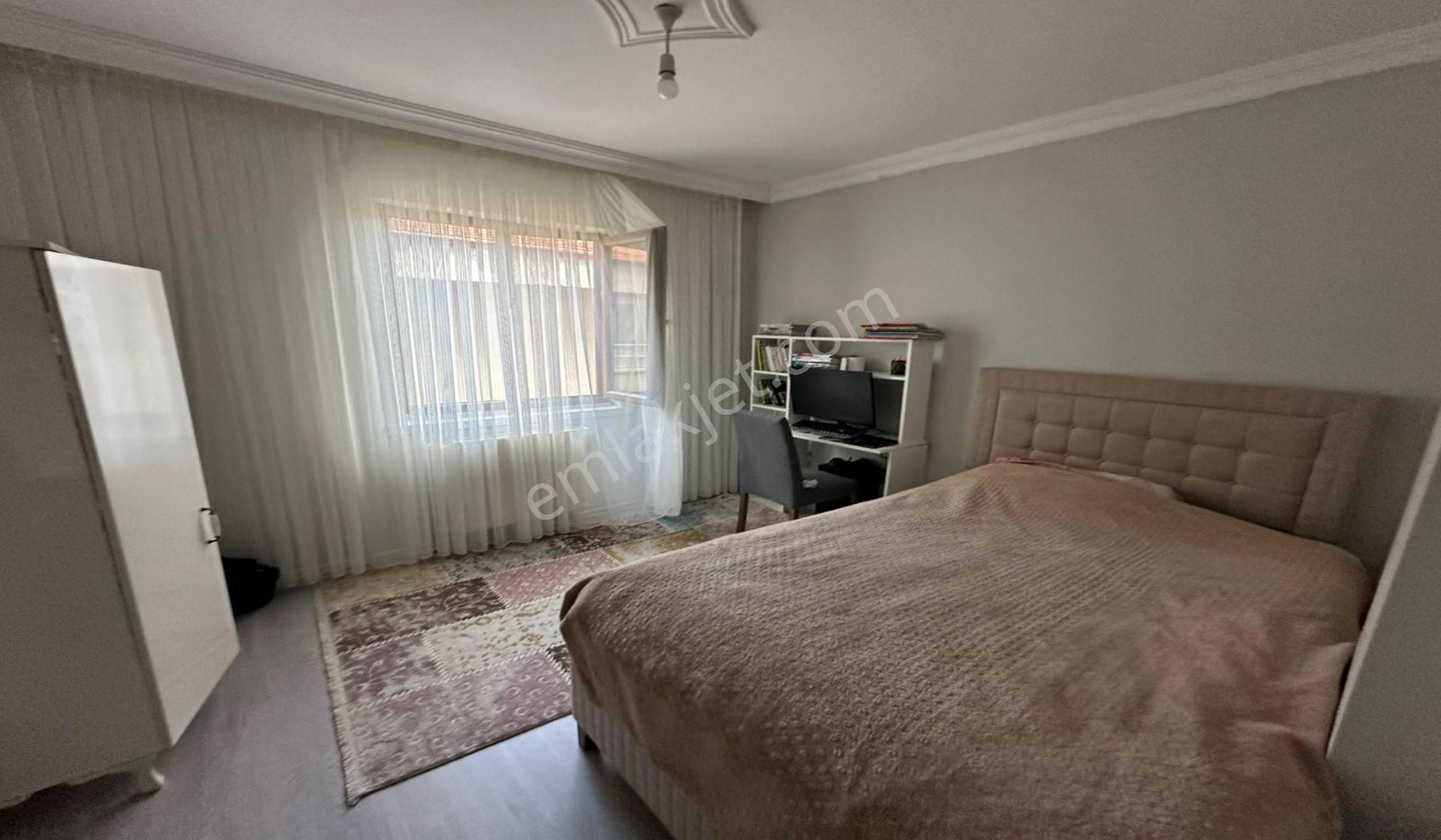 Pınarbaşında Hastane Yakını 6+1 Full Yapılı Teraslı Dublex - Görsel 28