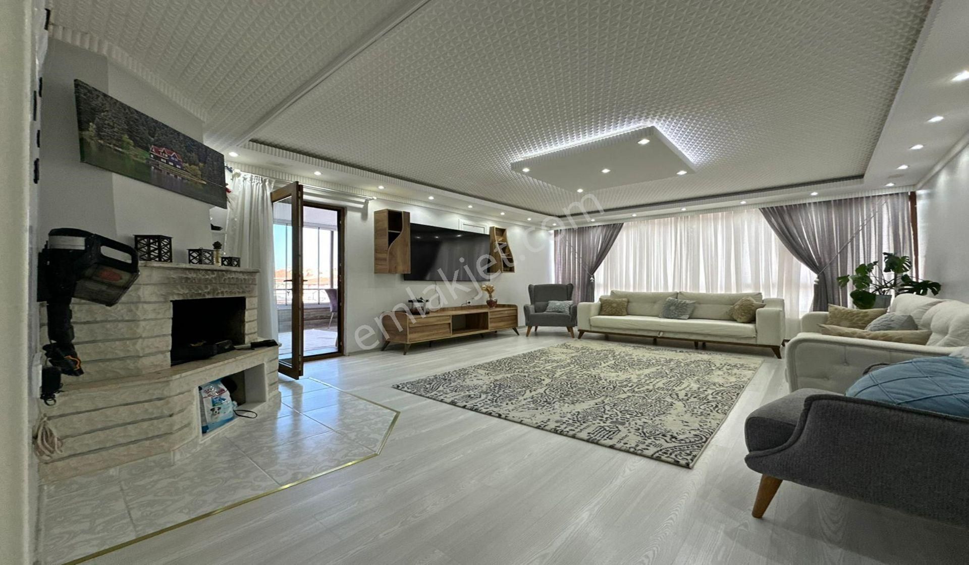 Pınarbaşında Hastane Yakını 6+1 Full Yapılı Teraslı Dublex - Görsel 8