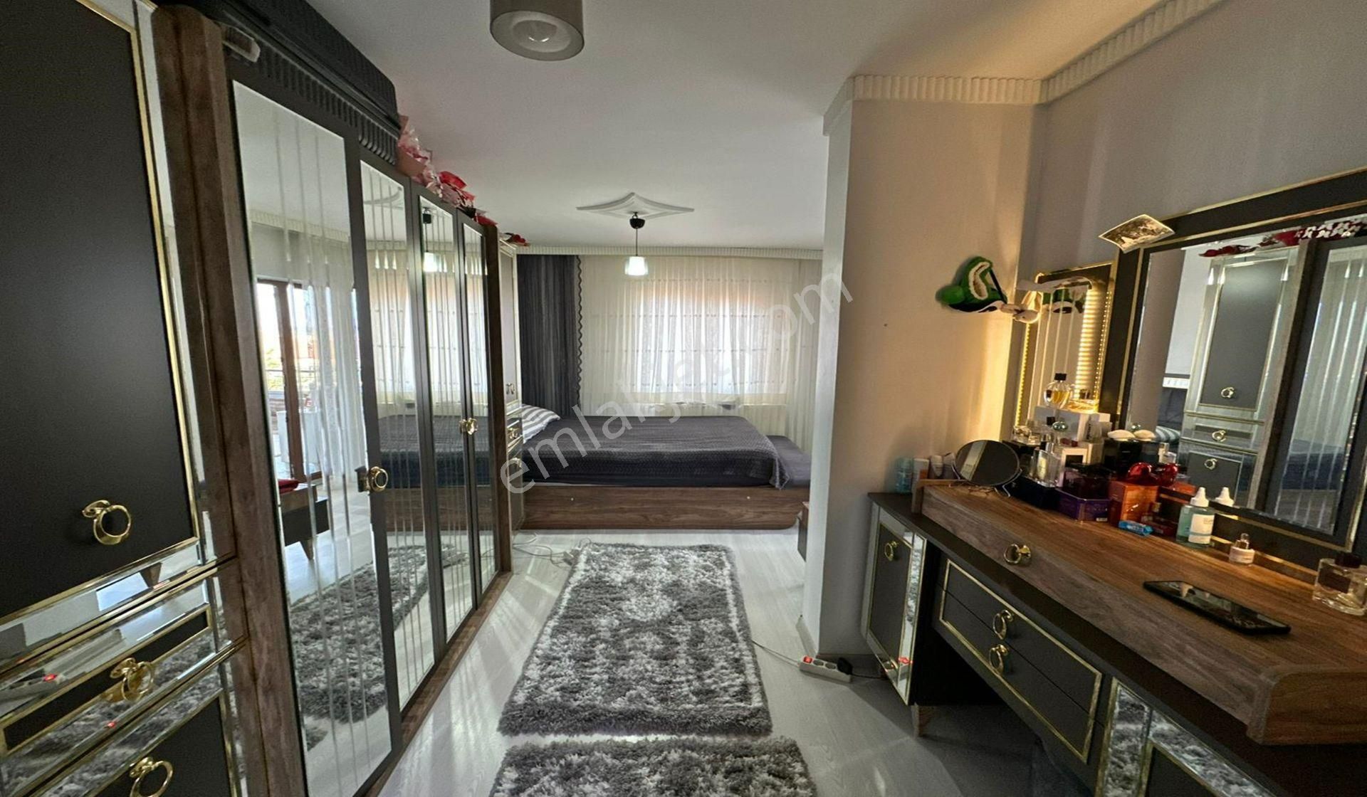 Pınarbaşında Hastane Yakını 6+1 Full Yapılı Teraslı Dublex - Görsel 11