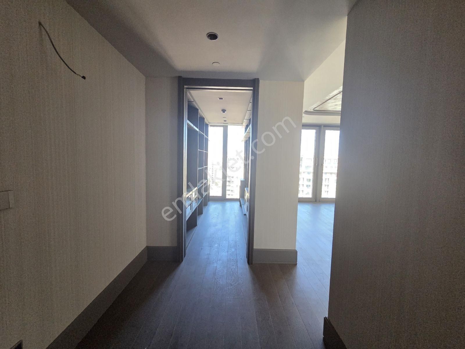 Yedimavi Projesinde Deniz&peysaj Manzaralı Büyük Tip 4+1 Kiralık - Görsel 15