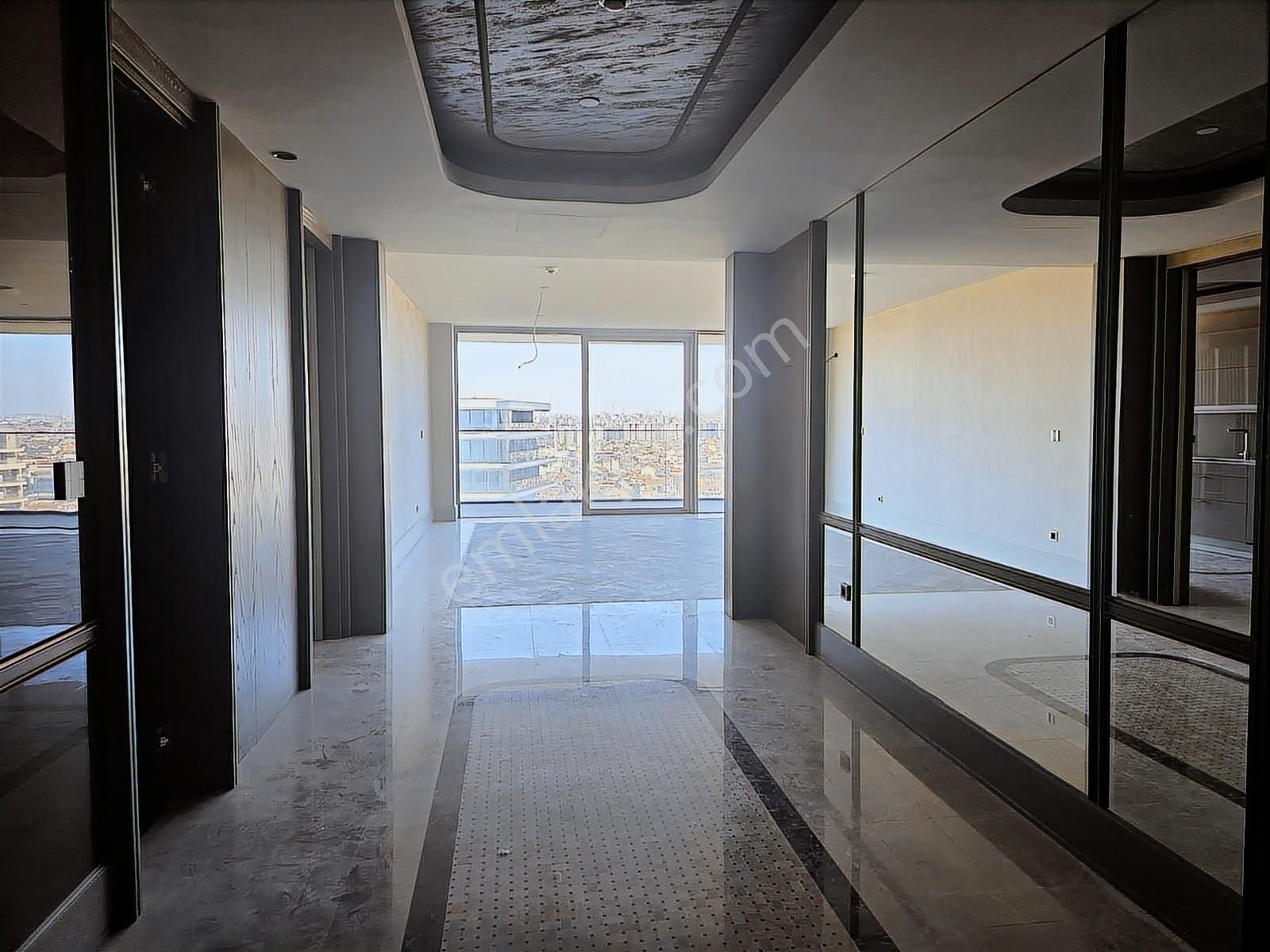 Yedimavi Projesinde Deniz&peysaj Manzaralı Büyük Tip 4+1 Kiralık - Görsel 20