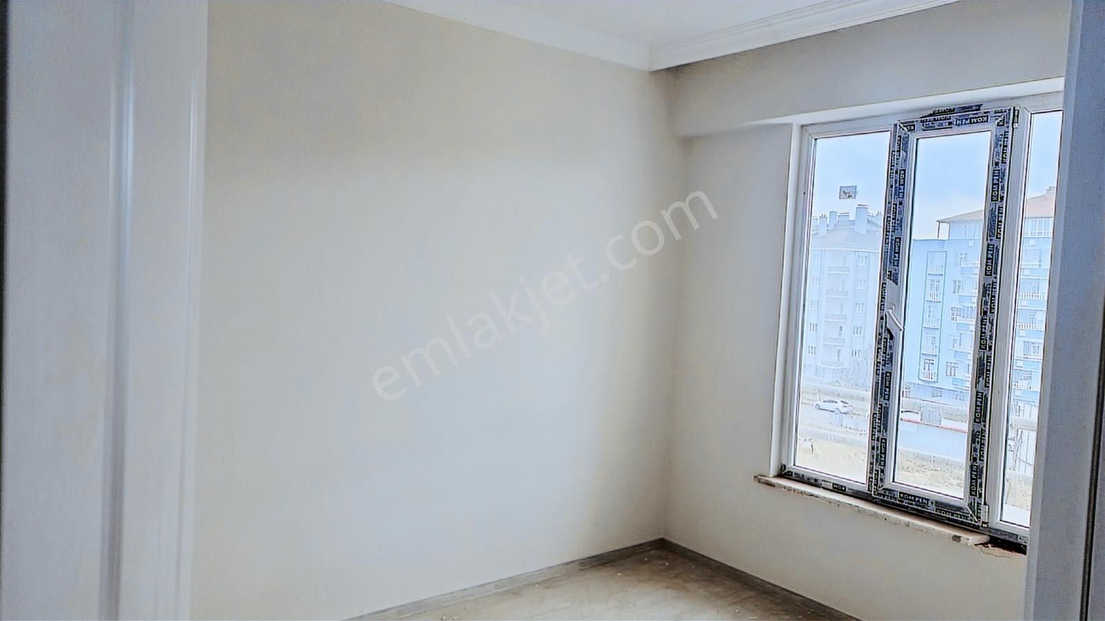 Fetih Cd. Tramvaya Yakın Site İçi Sıfır 2+1 Arakat Satılık Daire - Görsel 5