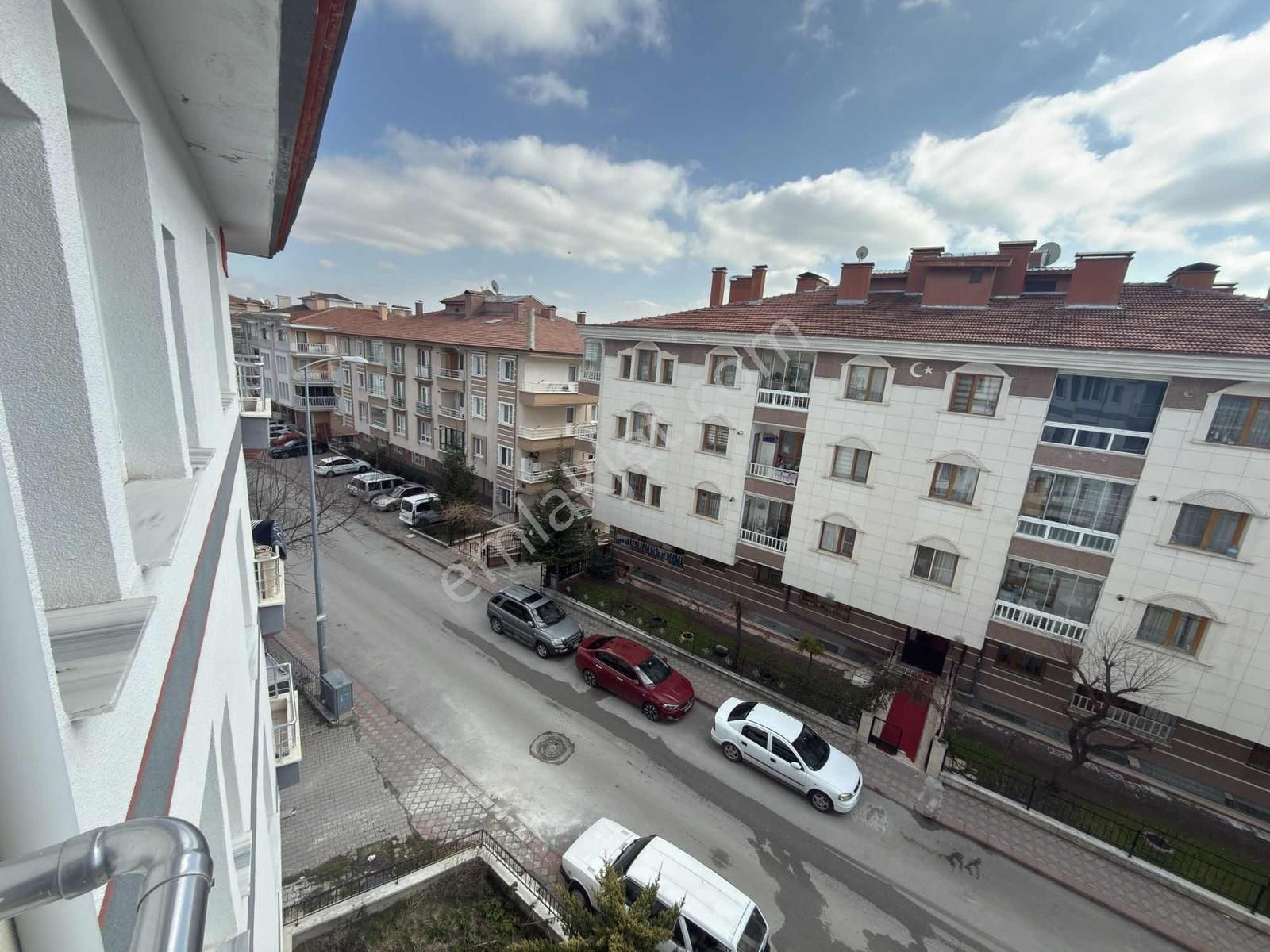 Osmangazi Mah. Merkezde Asansörlü 3+1 Yeni Bina Kiralık Daire - Görsel 2