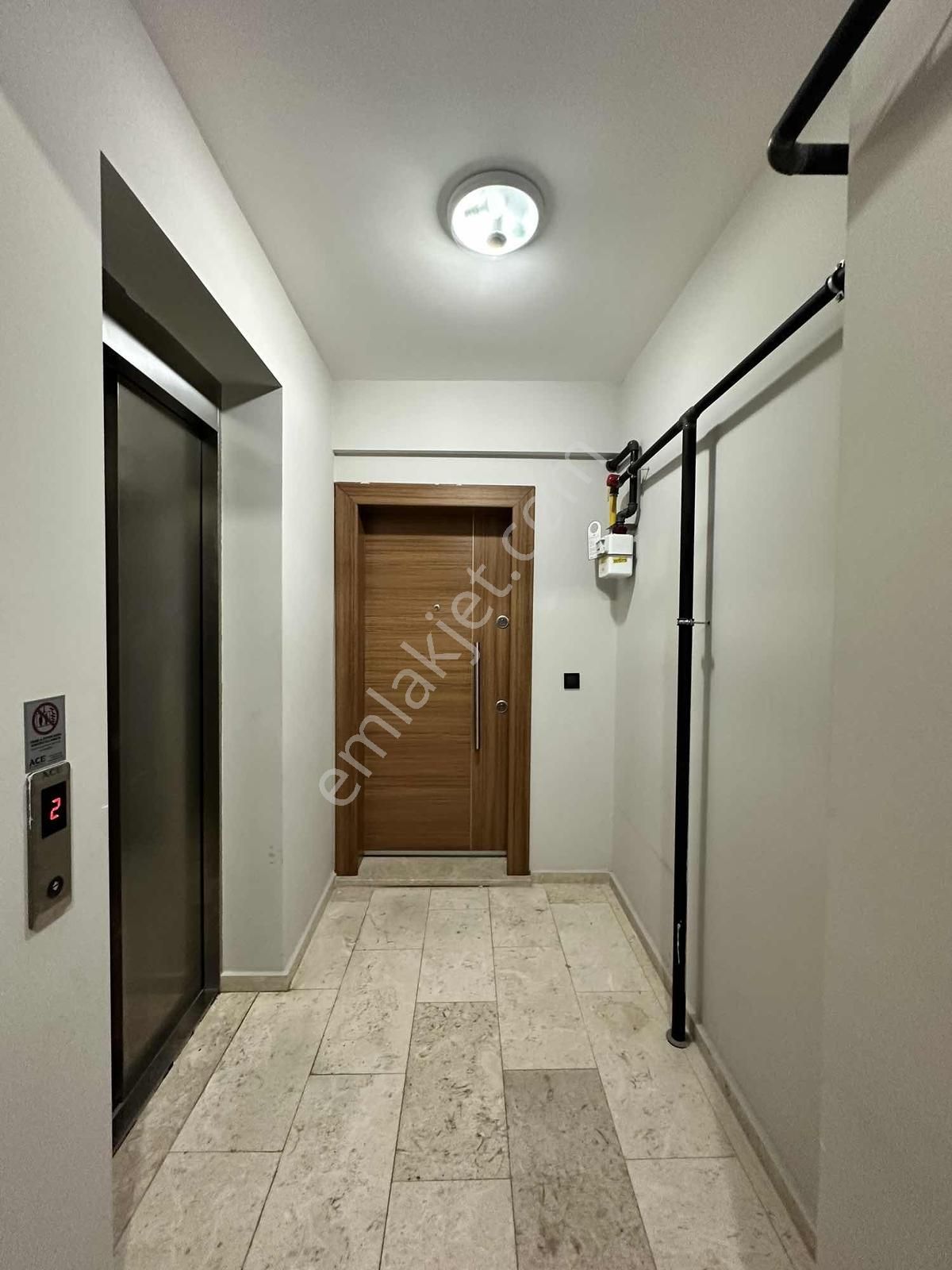 Üçkuyular'da Kiralık Asansör Otopark Yeni Bina Fırsat 2+1 Daire - Görsel 31