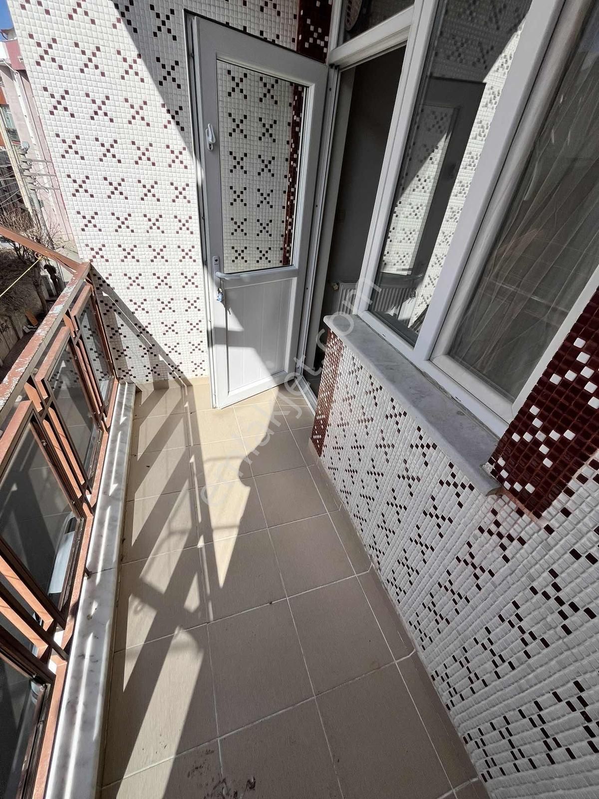 Krc İnşaattan Hat Boyu Yakını Kiralık 2+1 - Görsel 5