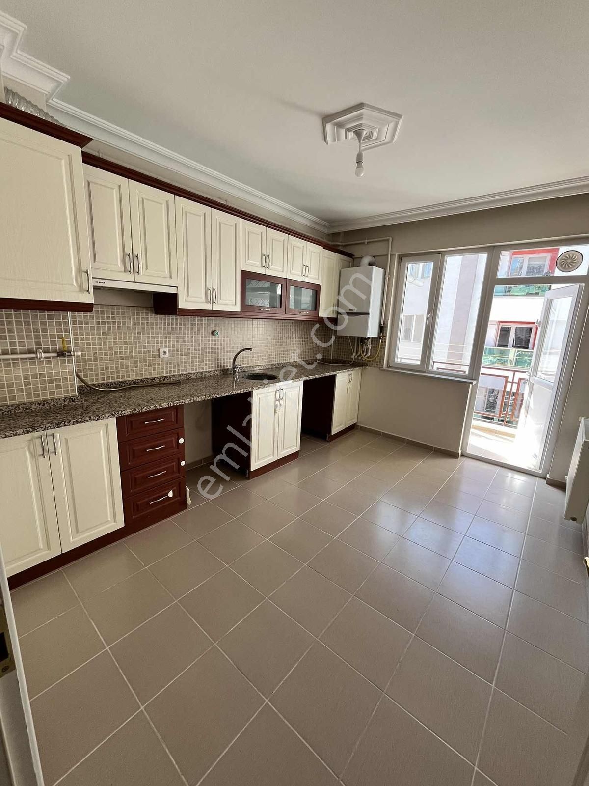 Krc İnşaattan Hat Boyu Yakını Kiralık 2+1 - Görsel 16