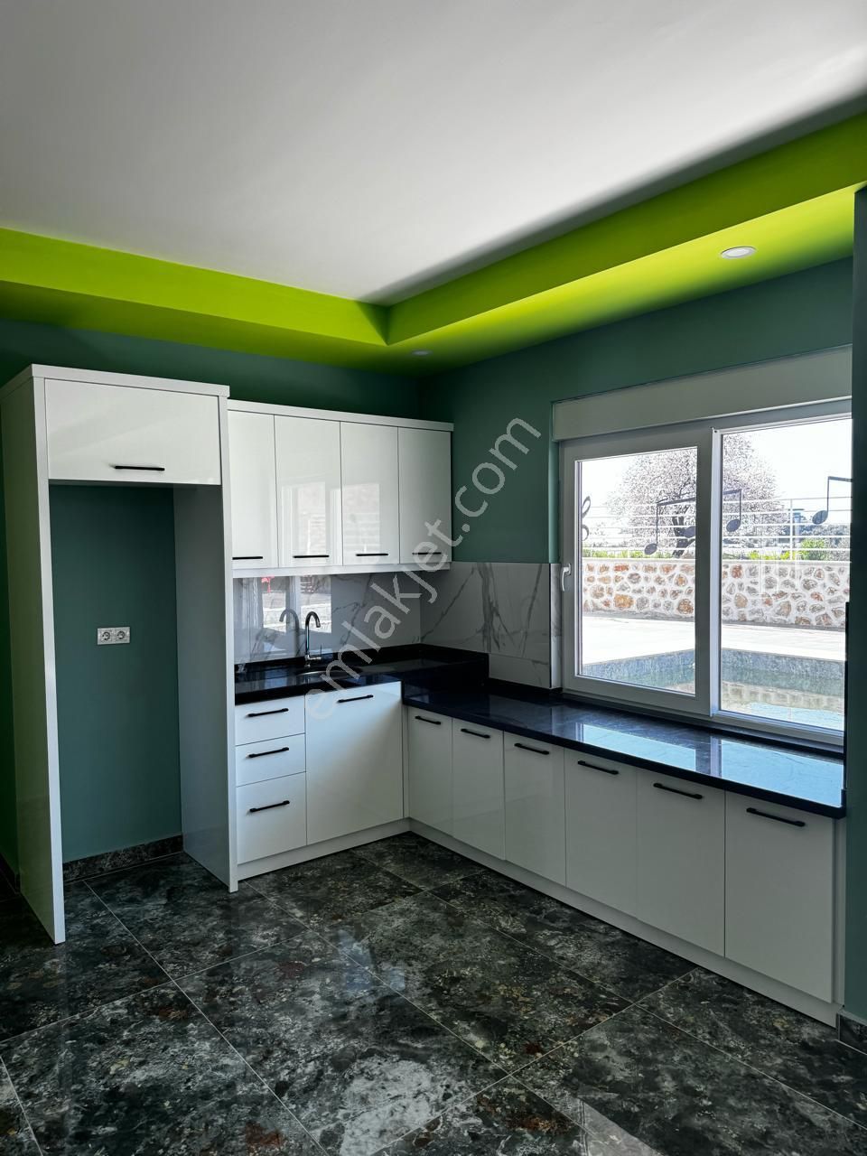 Alanya Payallar’da Satılık 1+1 Deniz Manzaralı Daire - Görsel 4