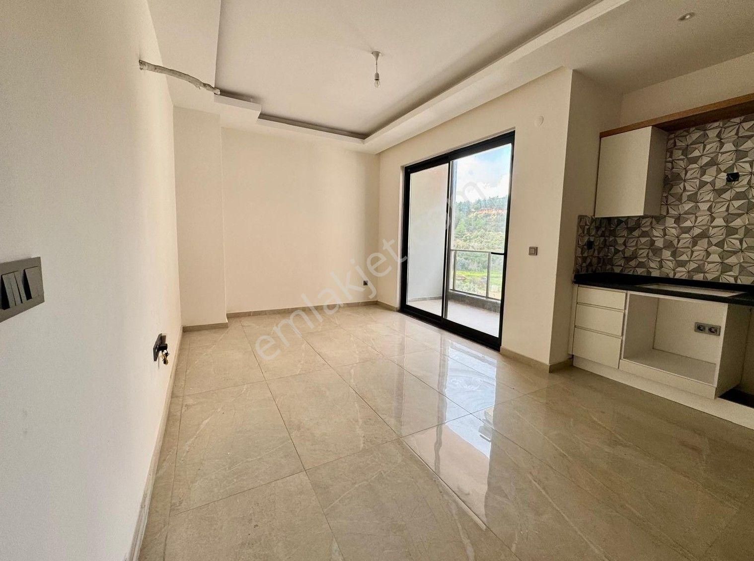 Alanya Demirtaş Mah.denize 800 Mt.satılık 1+1 Daire - Görsel 4