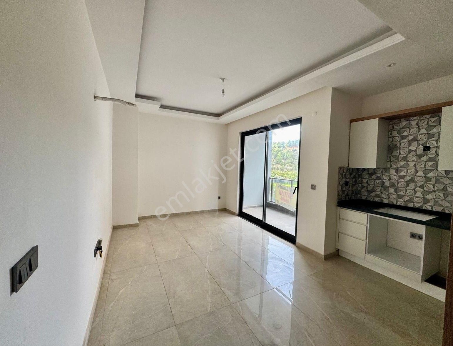 Alanya Demirtaş Mah.denize 800 Mt.satılık 1+1 Daire