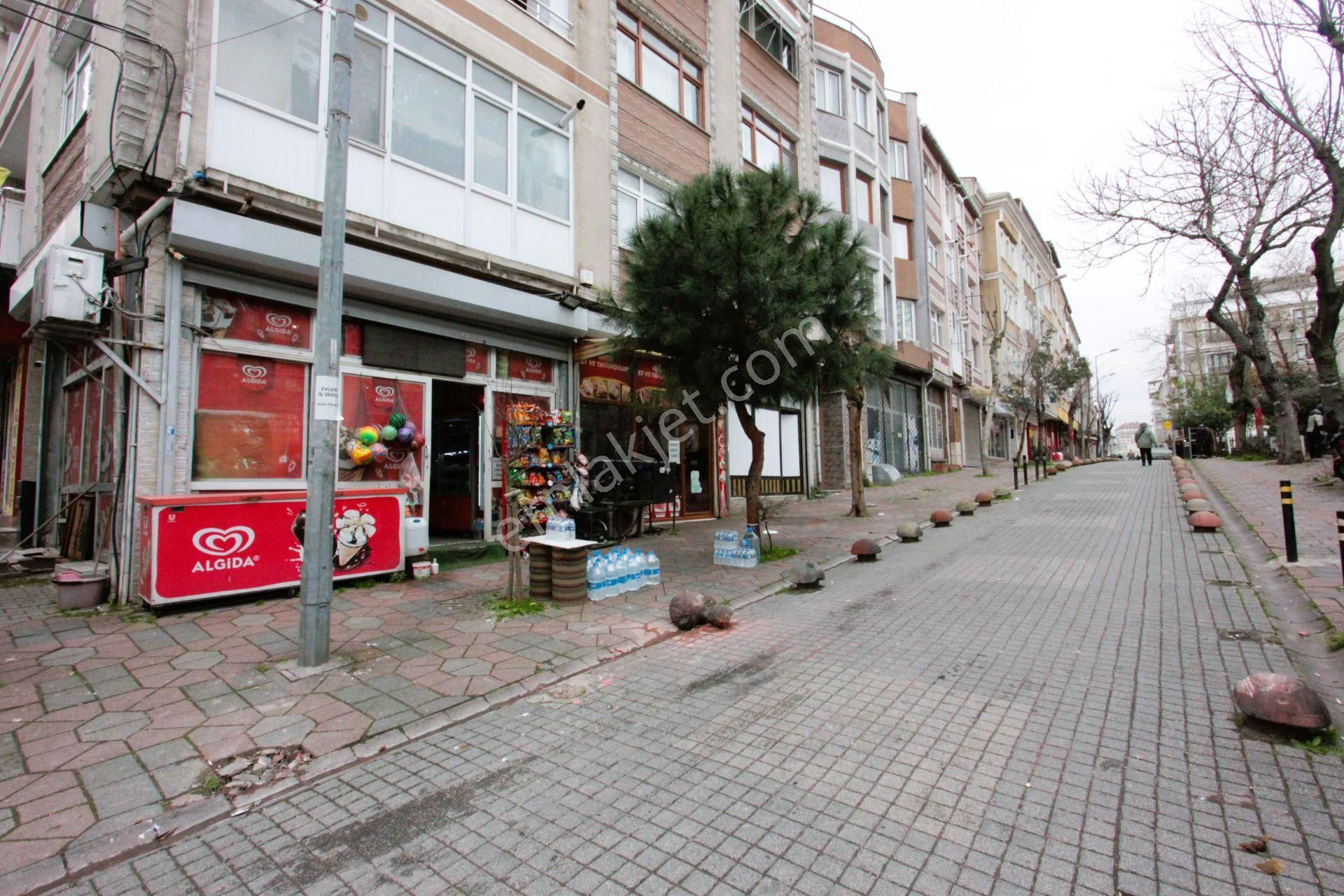 Rami Yeni Mahalle 'de Köşe Konumda 2 Katlı Yatırımlık Dükkan !!! - Görsel 6