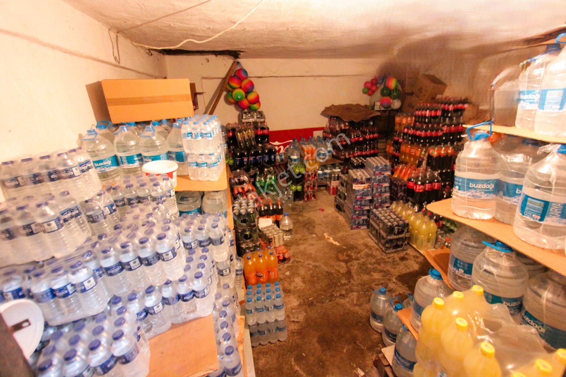 Rami Yeni Mahalle 'de Köşe Konumda 2 Katlı Yatırımlık Dükkan !!! - Görsel 12