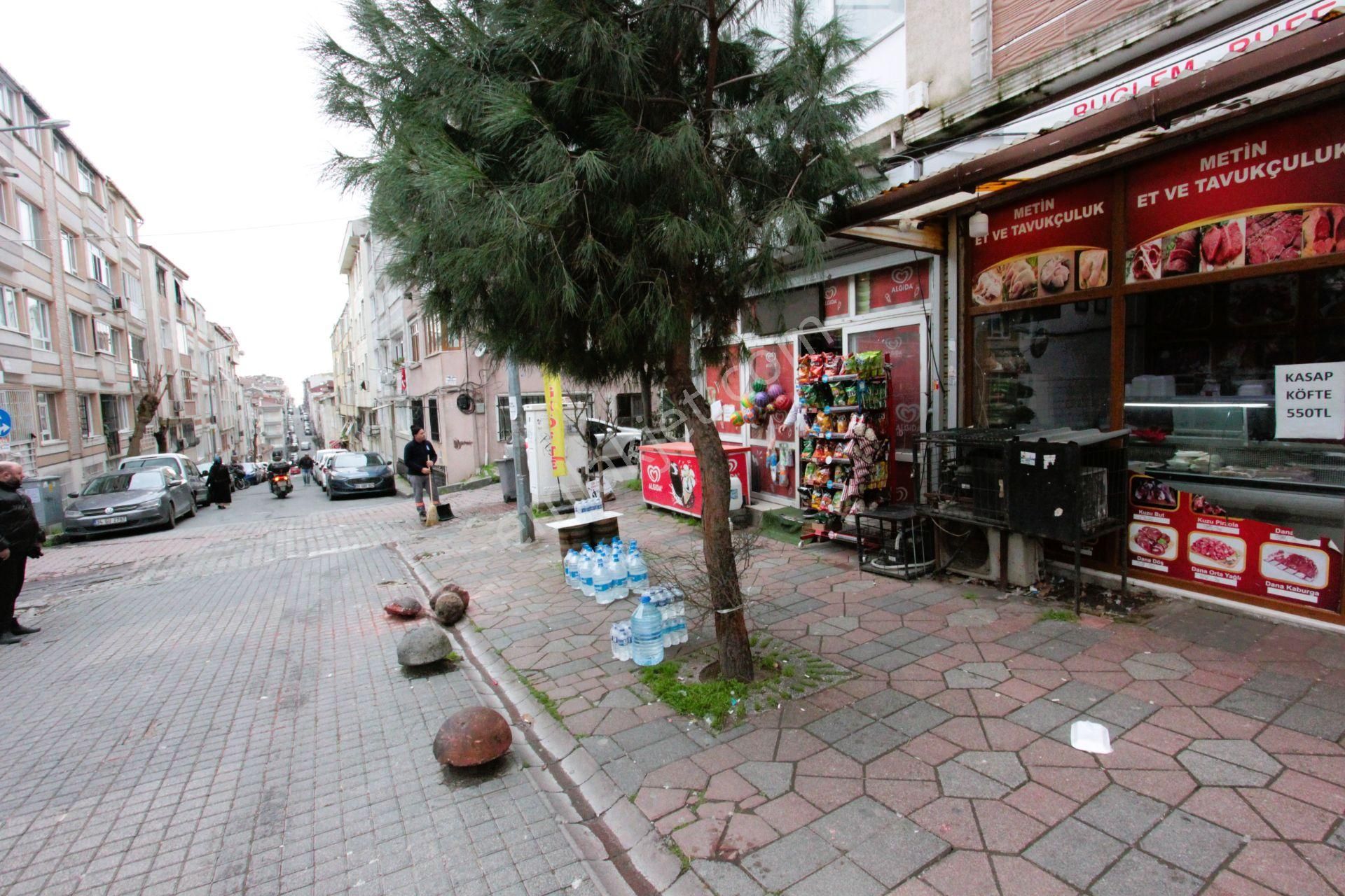 Rami Yeni Mahalle 'de Köşe Konumda 2 Katlı Yatırımlık Dükkan !!! - Görsel 9
