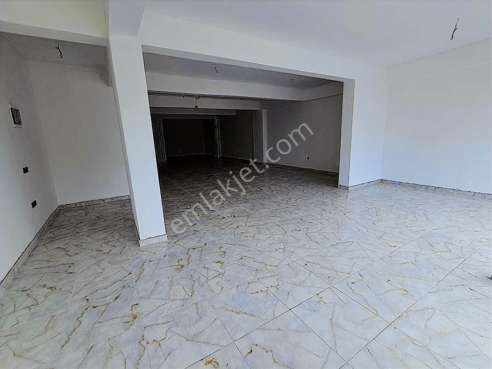 Atlıçayır Bulvarında Yami Optimum'da Kiralık Dükkan - Görsel 2