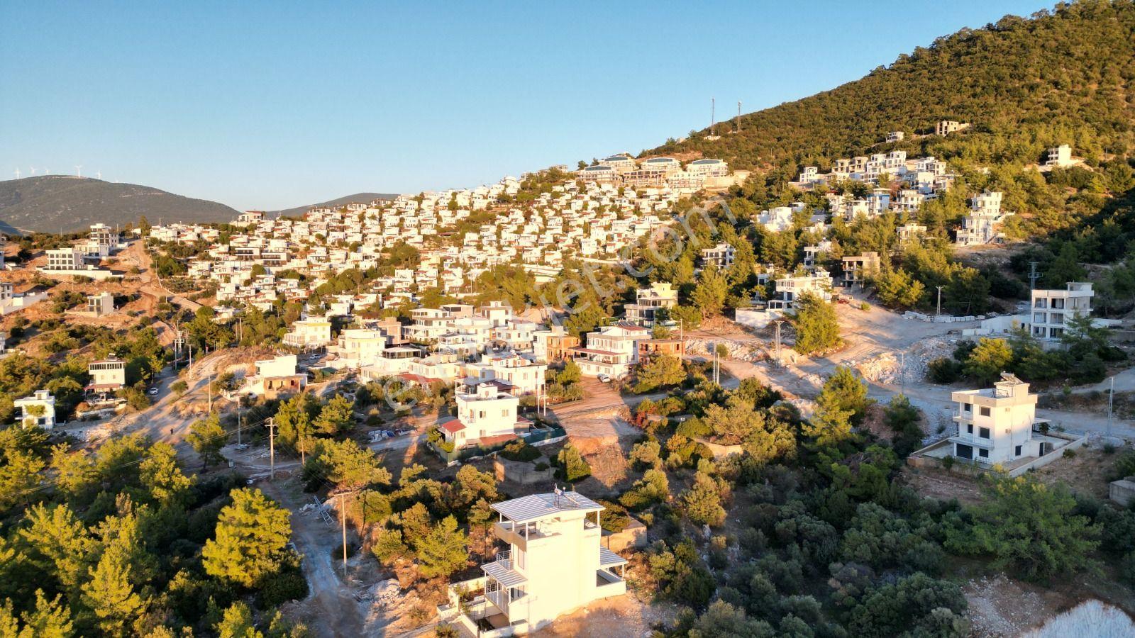 Aydın Akbük'te Satılık Full Deniz Manzaralı 244 M2 Villa Konut İmarlı Denize 900 M Arsalar - Görsel 6