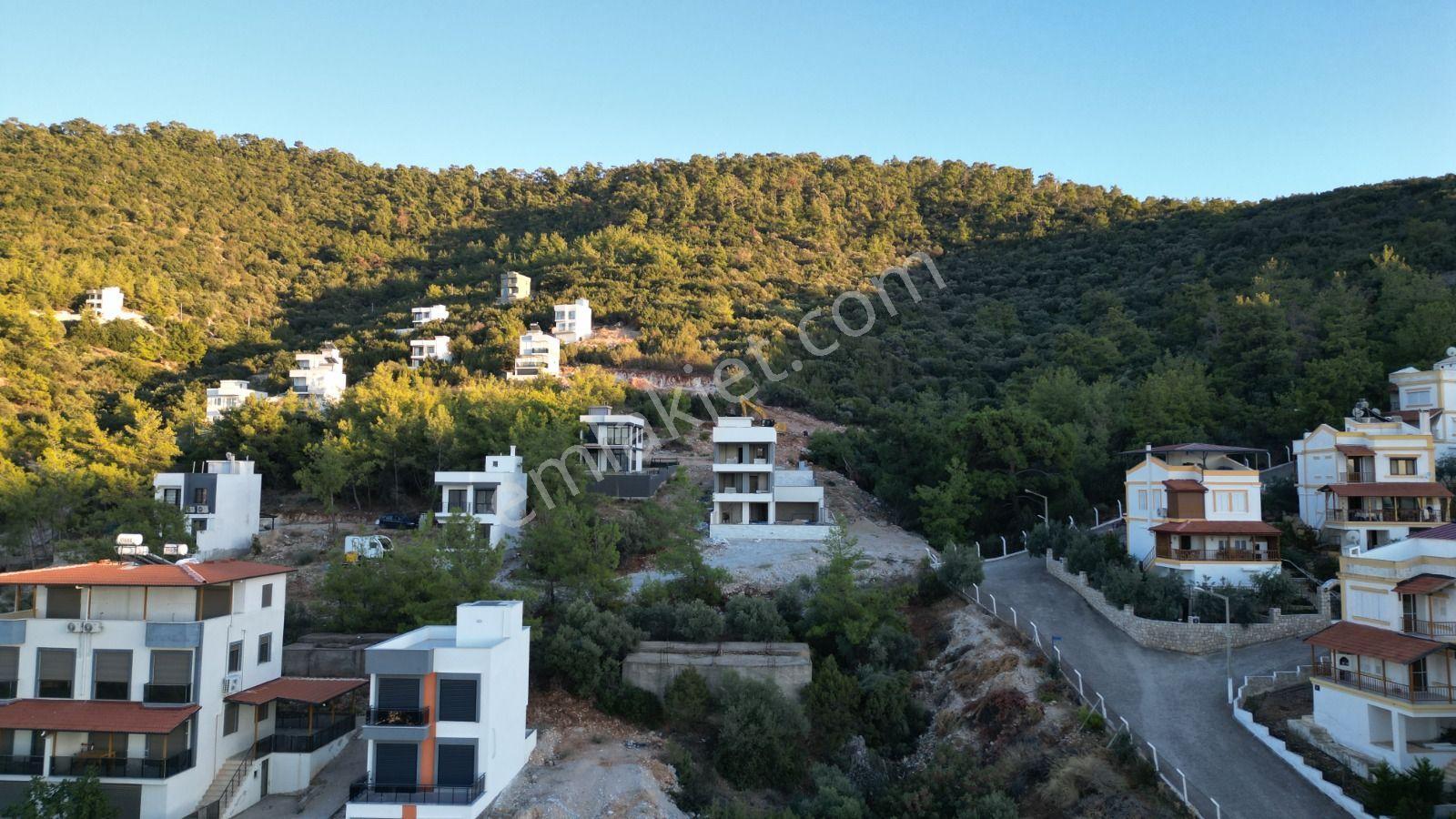 Aydın Akbük'te Satılık Full Deniz Manzaralı 244 M2 Villa Konut İmarlı Denize 900 M Arsalar - Görsel 10