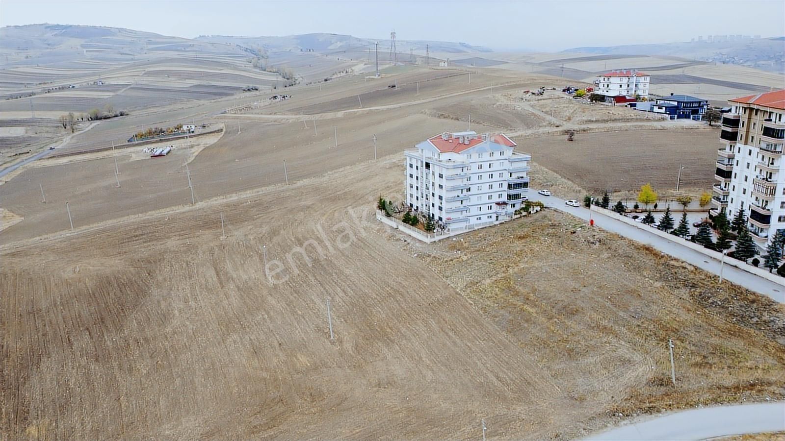 *altınova Da Yüksek Kat İmarlı Bi Daire Getirili Şehrin İçinde* - Görsel 27