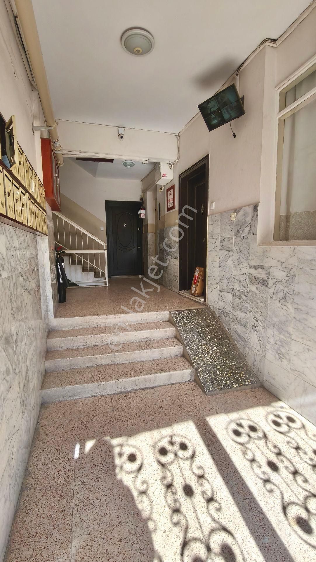 İzmir Bornova Özkanlar 2+1 Kiralık - Görsel 7