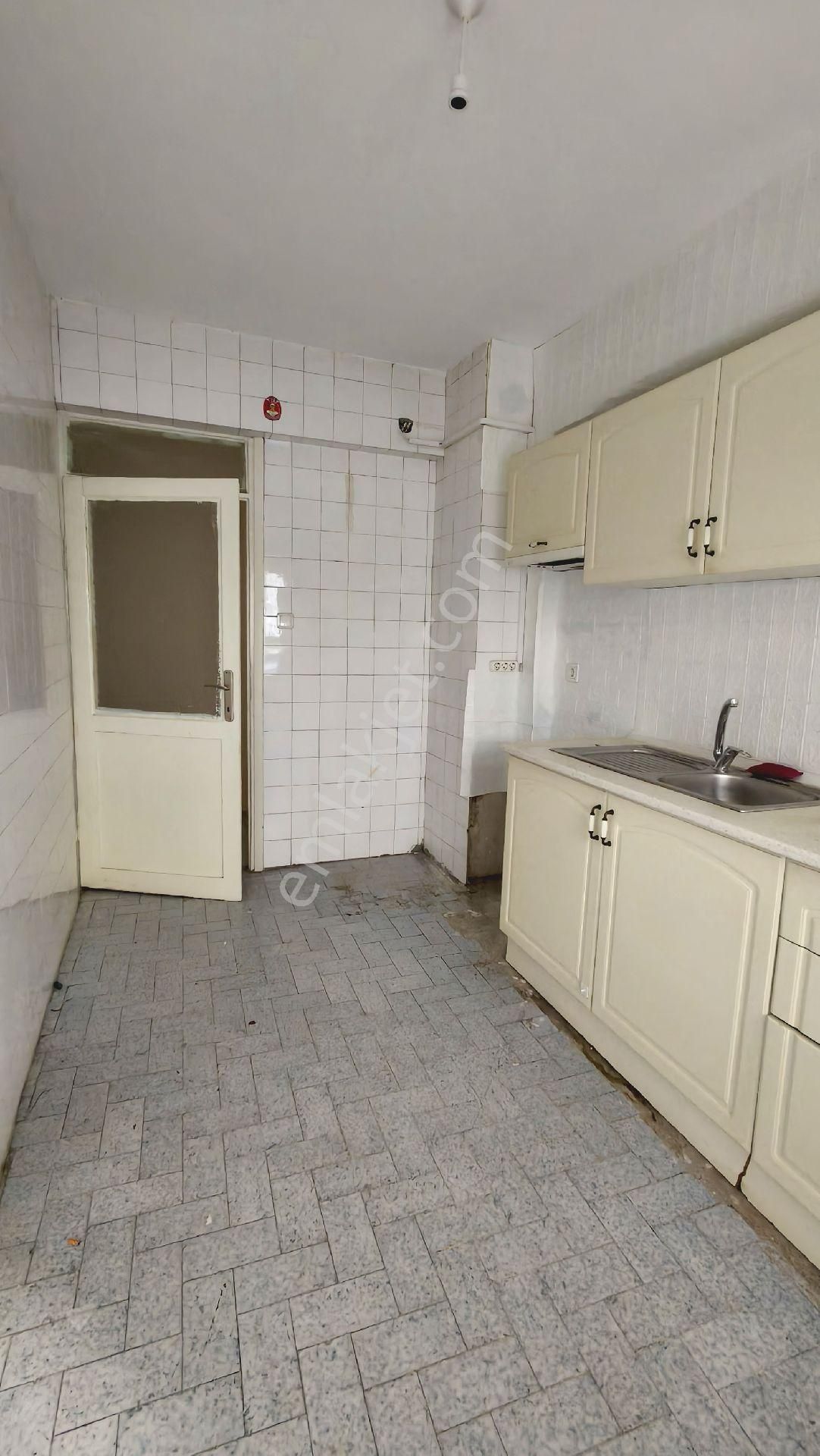 İzmir Bornova Özkanlar 2+1 Kiralık - Görsel 18