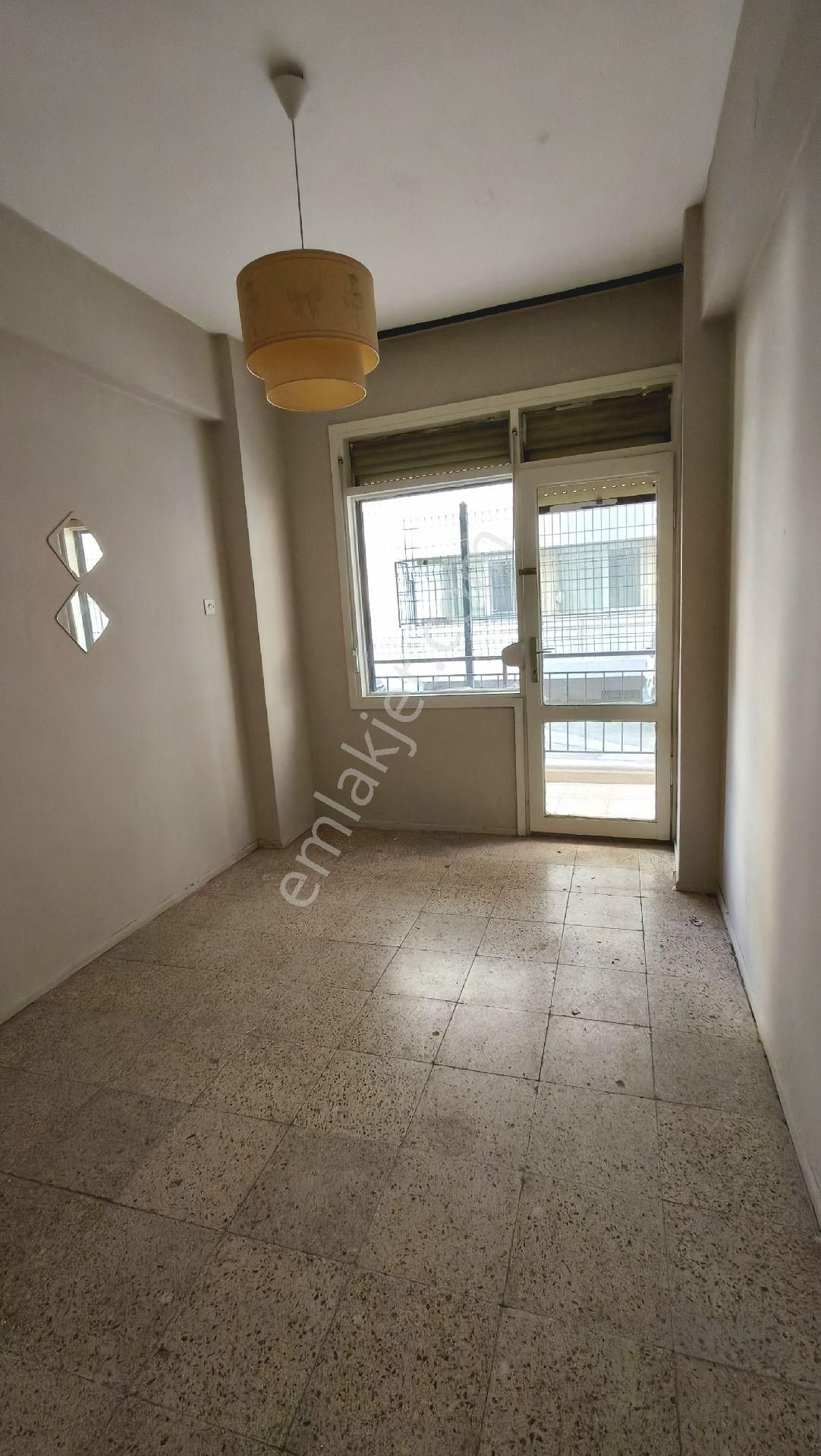 İzmir Bornova Özkanlar 2+1 Kiralık - Görsel 13