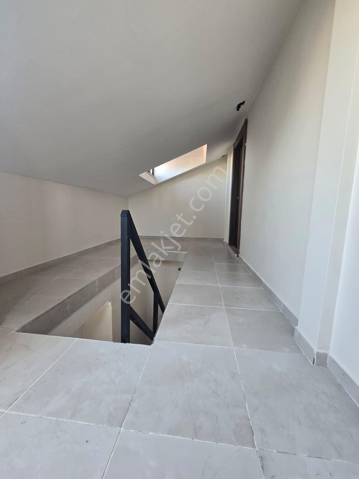 Göztepe Şair Arşi Caddesi Sıfır Dubleks Daire - Görsel 32