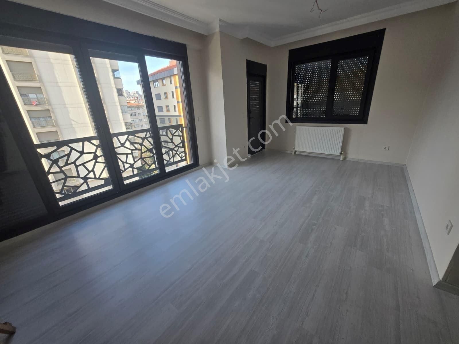 Göztepe Şair Arşi Caddesi Sıfır Dubleks Daire