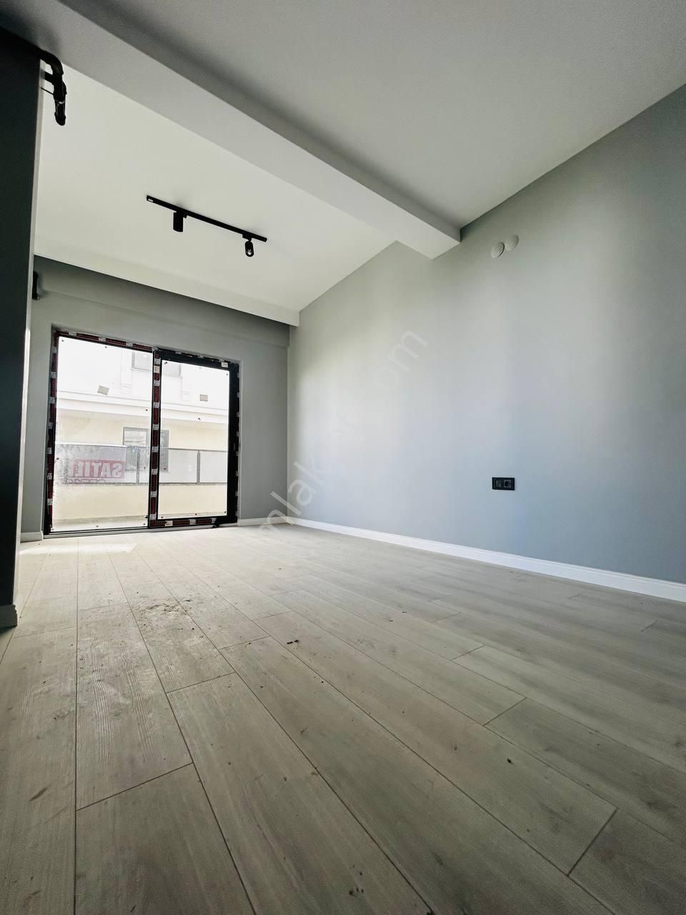 Atakum’da Tramvaya Yürüme Mesafede Satılık 2+1 - Görsel 3