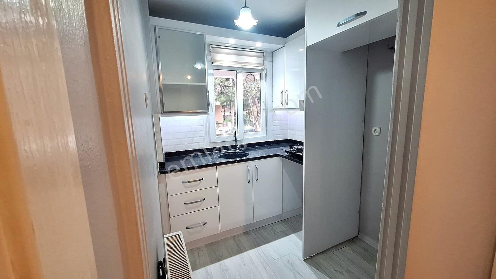 İzmir Buca Yiğitler Mh.arakat,d.gazlı Kiralık 2+1 Daire - Görsel 19