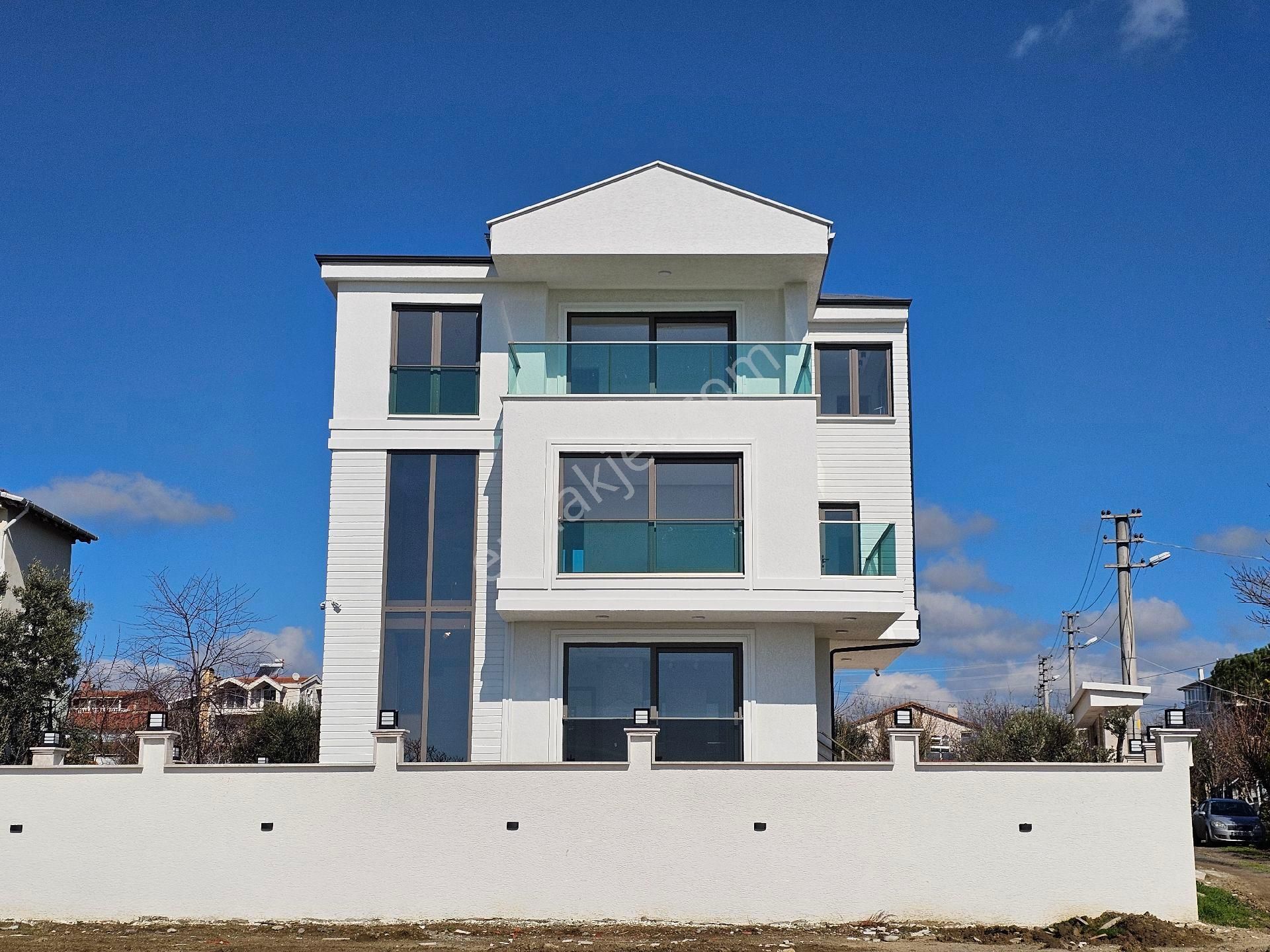 Sahibinden Bölgenin En Prestijli Konumunda, Estetik Ve Kusursuz Konfor