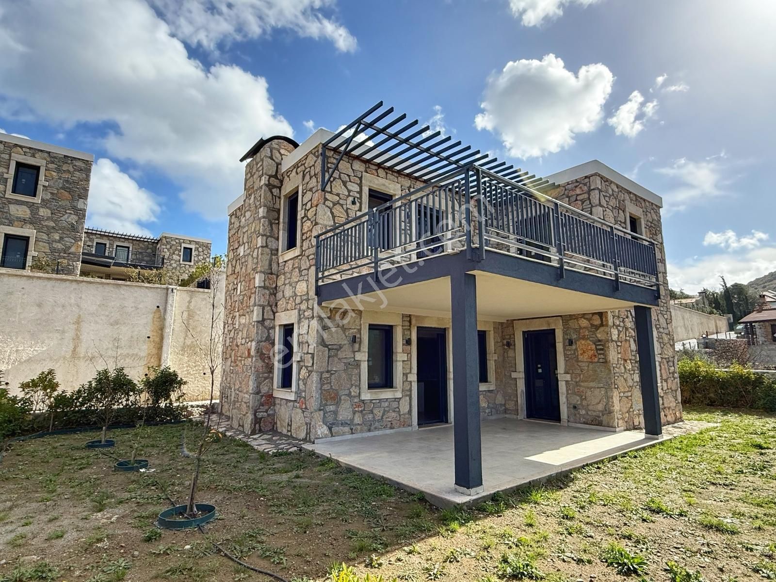 Eski Datça'da Modern Taş Mimari | 3+1 Müstakil Villa D Blok - Görsel 2