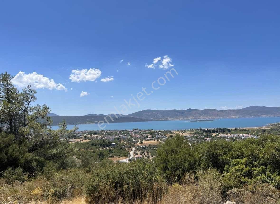 Bürmen'den Urla Altıntaş Torosan'da Manzaralı Yol Cepheli Arazi - Görsel 9