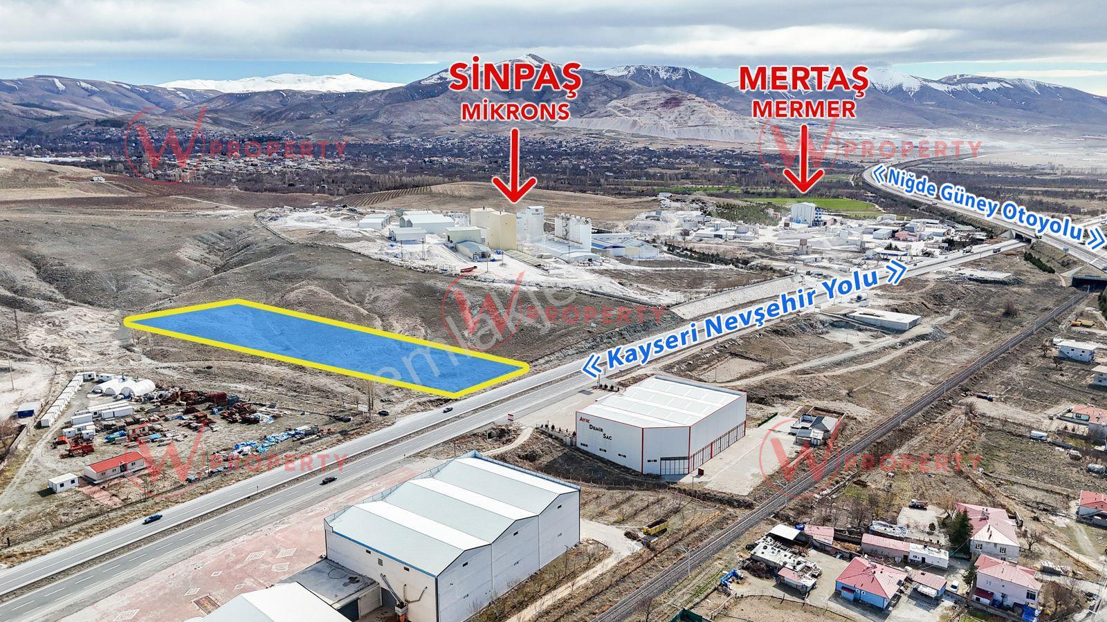 W Property Niğdede Kayseri Yoluna Cephe 5.956 M2 İmarlı Arsa