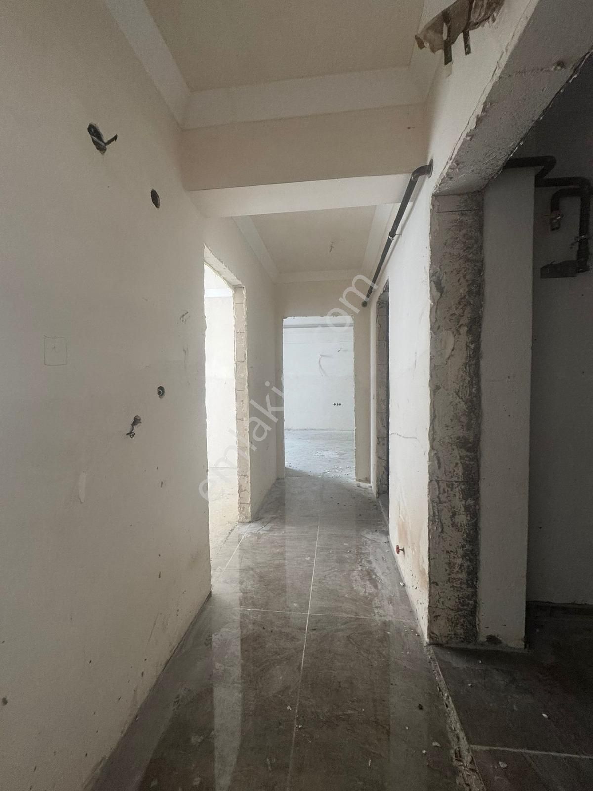 Bandırma Mavi Emlaktan Ayyıldız Mahallesinde 2+1 Satılık Daire