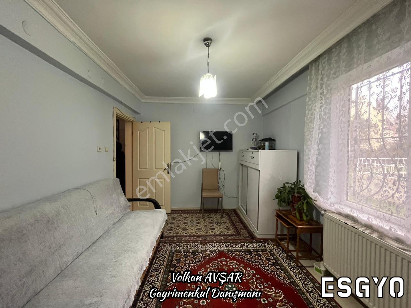 Esgyo'dan 301 M² Arsa Üzerinde Kapalı Garajlı 2 Katlı Müstakil - Görsel 21