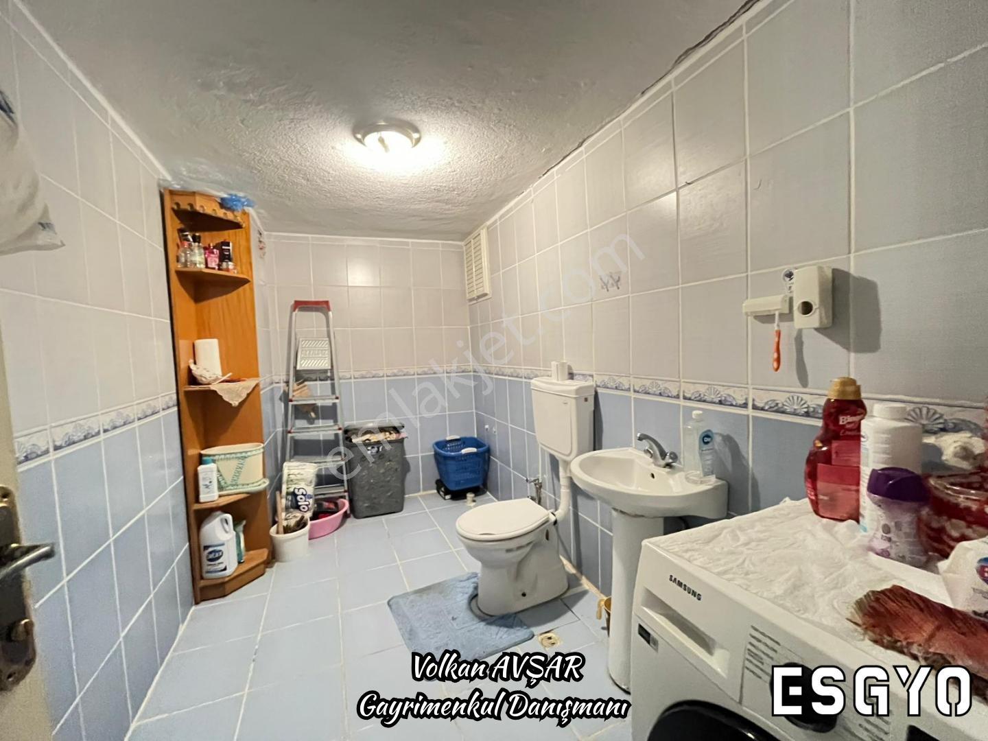 Esgyo'dan 301 M² Arsa Üzerinde Kapalı Garajlı 2 Katlı Müstakil - Görsel 19