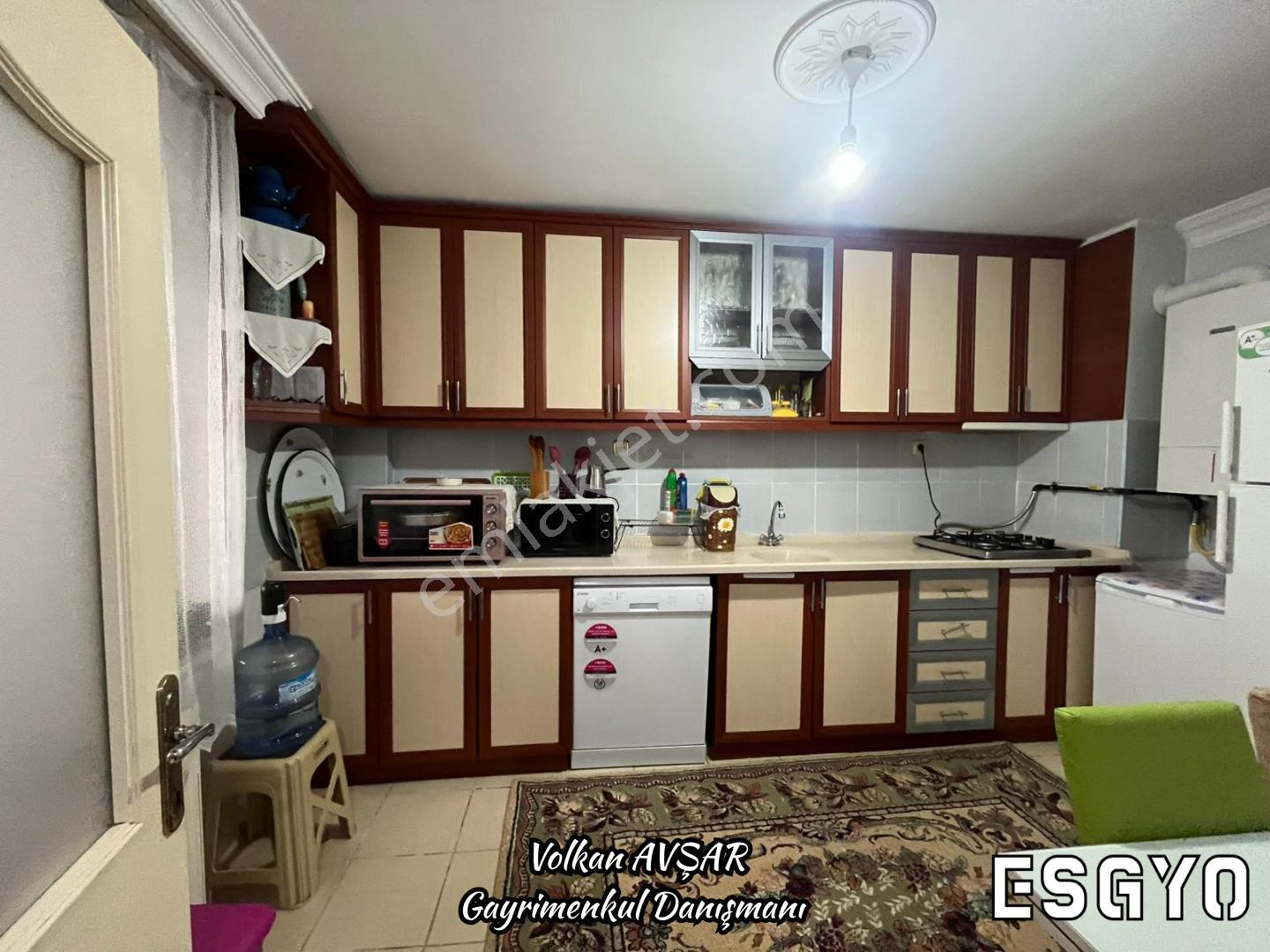 Esgyo'dan 301 M² Arsa Üzerinde Kapalı Garajlı 2 Katlı Müstakil - Görsel 15