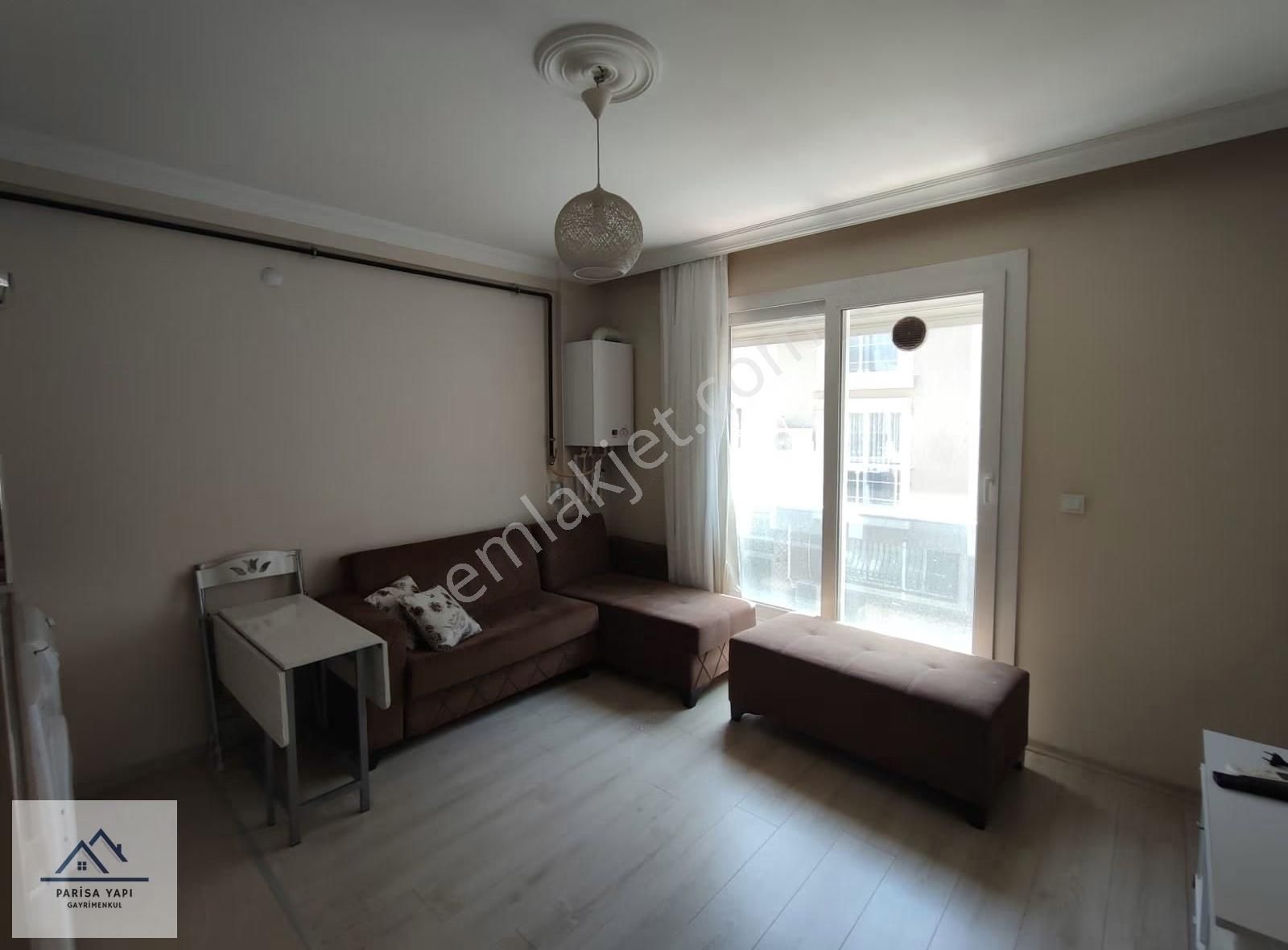 Parisa'dan Hasanağa Bahçesi Yanı D.gazlı Klimalı Ful Eşyalı 1+1 - Görsel 15