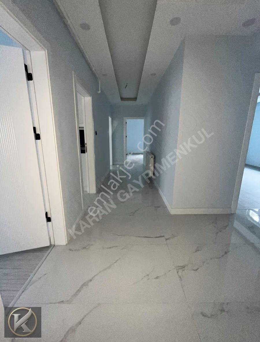 __karan__atakent Güzelyalı Sahilde 170m2 Satılık 4+1 Daire!!!!! - Görsel 9