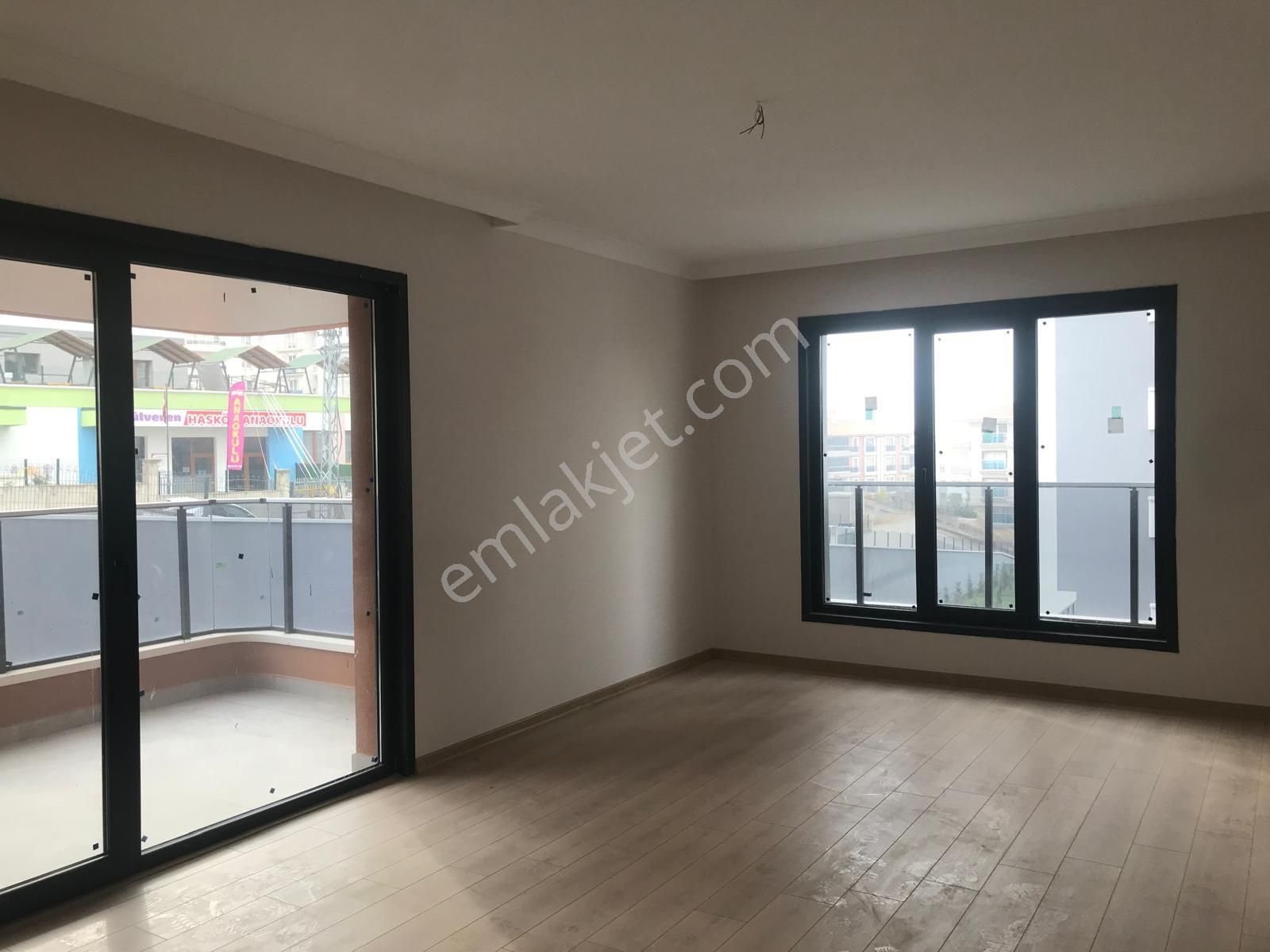 Vestra Konutlarında Lüx Sitede Yapılı Protokol Yolu Yakını 3+1 - Görsel 3