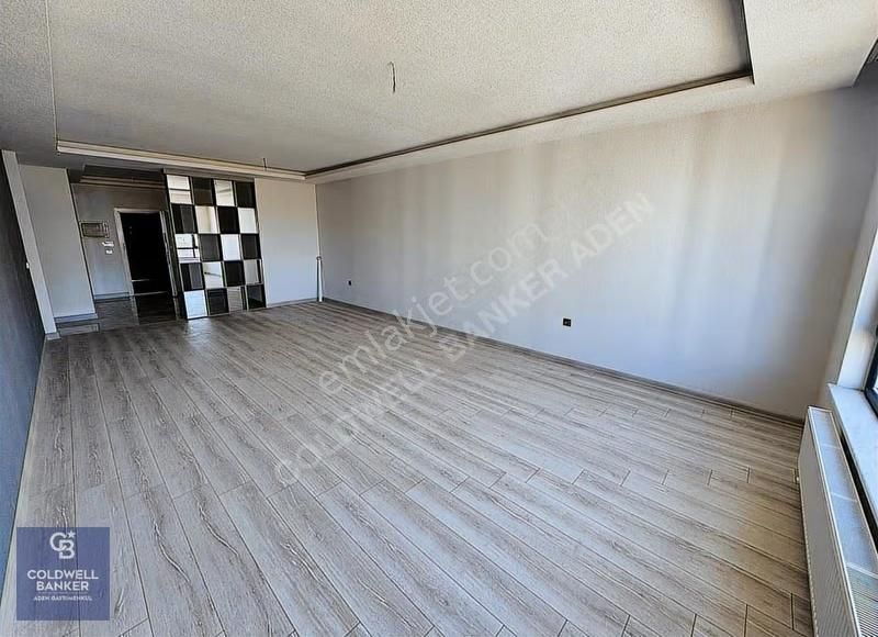 Yüzme Havuz Manzara//göksuda//elektrik Araç Otopark/kiralık 4+1 - Görsel 6