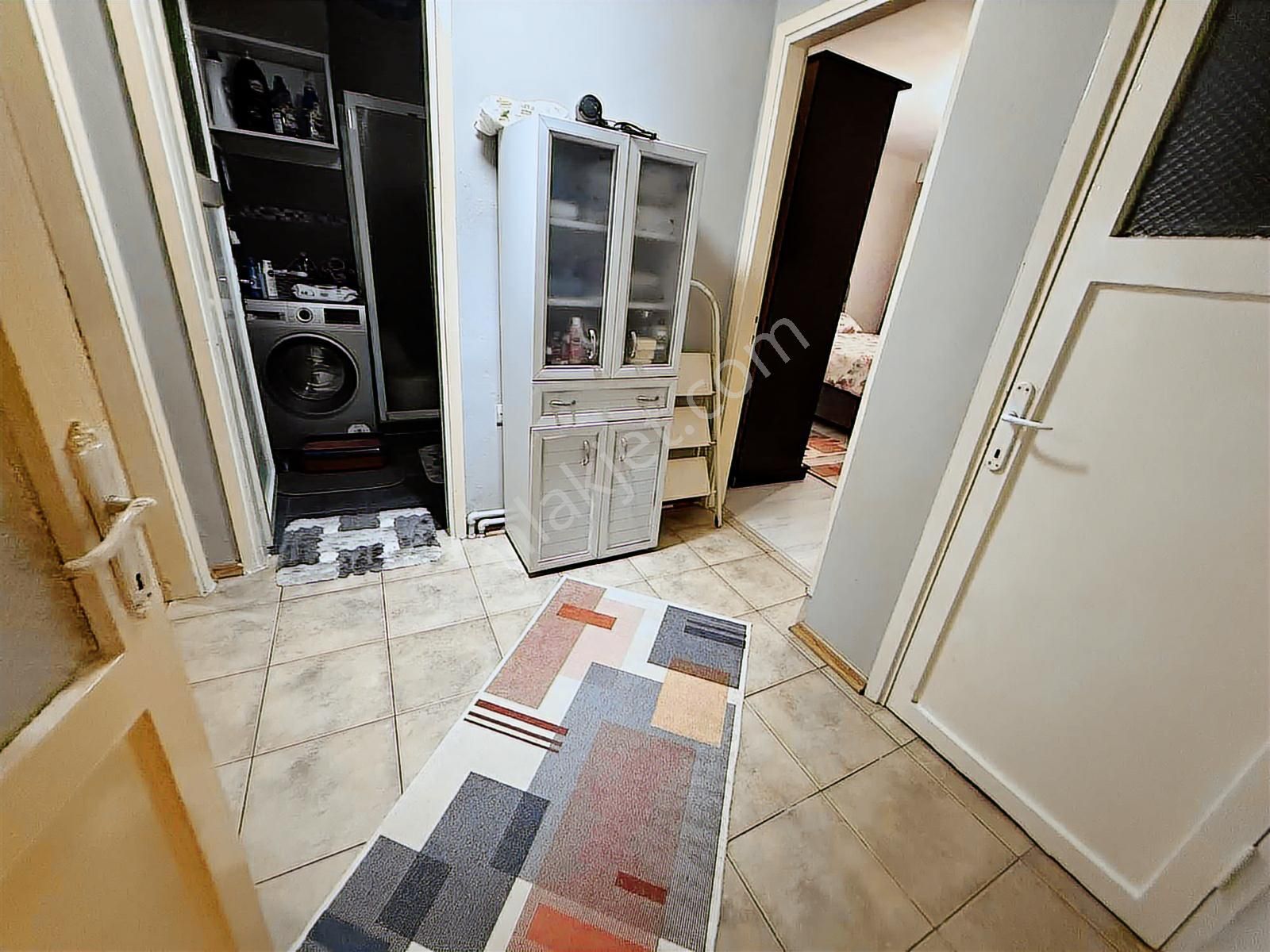 Fl Emlaktan Şirinevler Metrobüs E5 Yakını 3+1 Arakat - Görsel 24