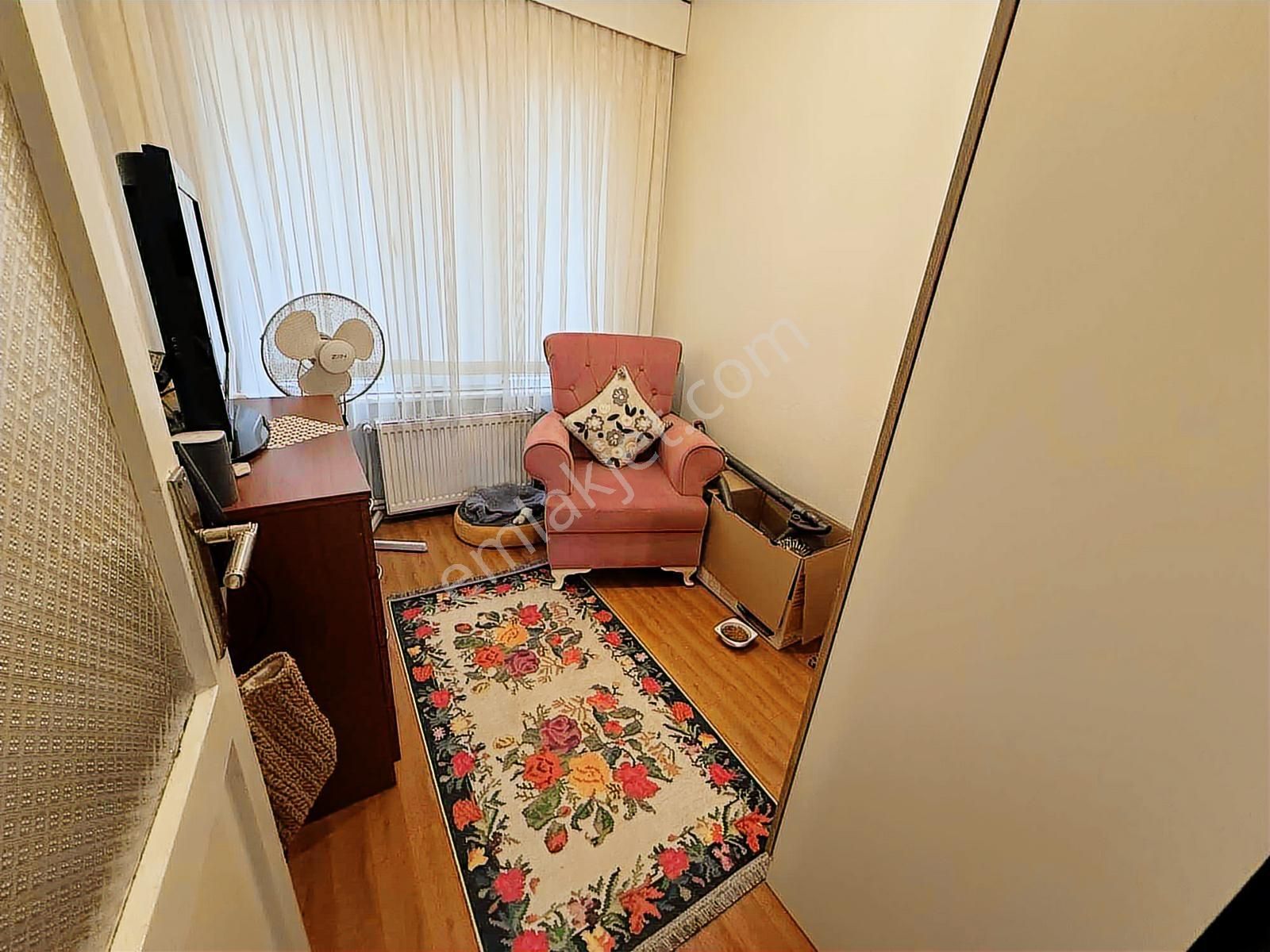 Fl Emlaktan Şirinevler Metrobüs E5 Yakını 3+1 Arakat - Görsel 8