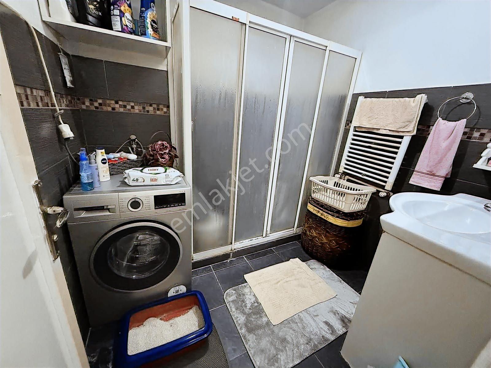 Fl Emlaktan Şirinevler Metrobüs E5 Yakını 3+1 Arakat - Görsel 9