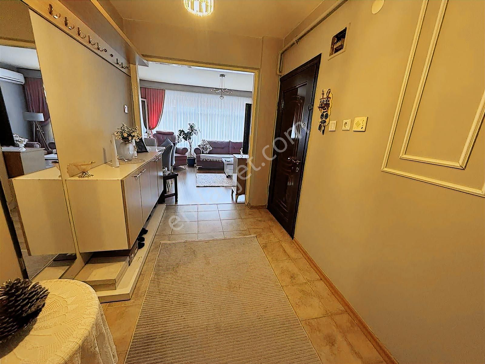 Fl Emlaktan Şirinevler Metrobüs E5 Yakını 3+1 Arakat - Görsel 19