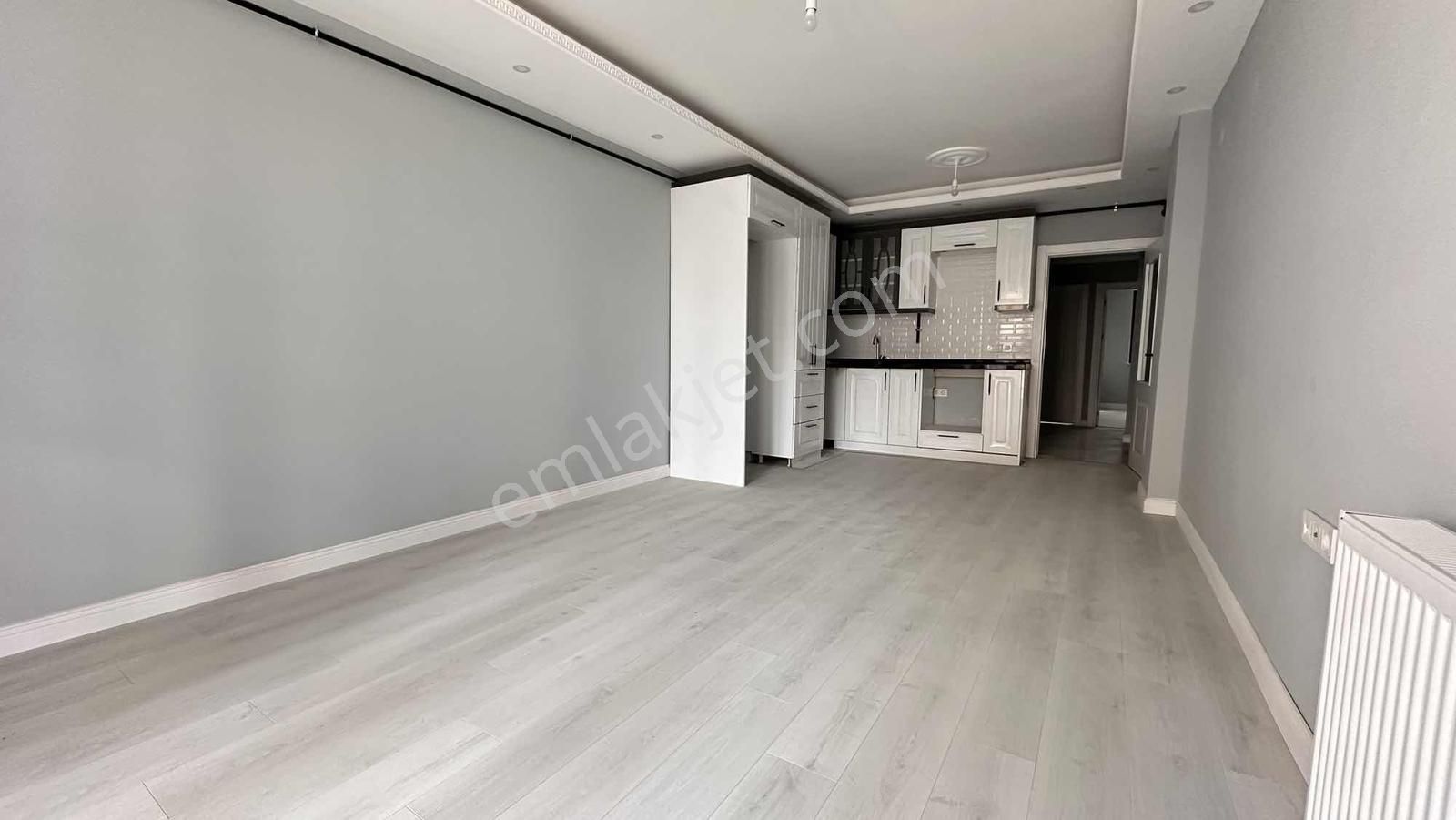 Sancaktepe Yenidoğanda 2+1 Ebeveyn Banyolu Kullanışlı Daire !!