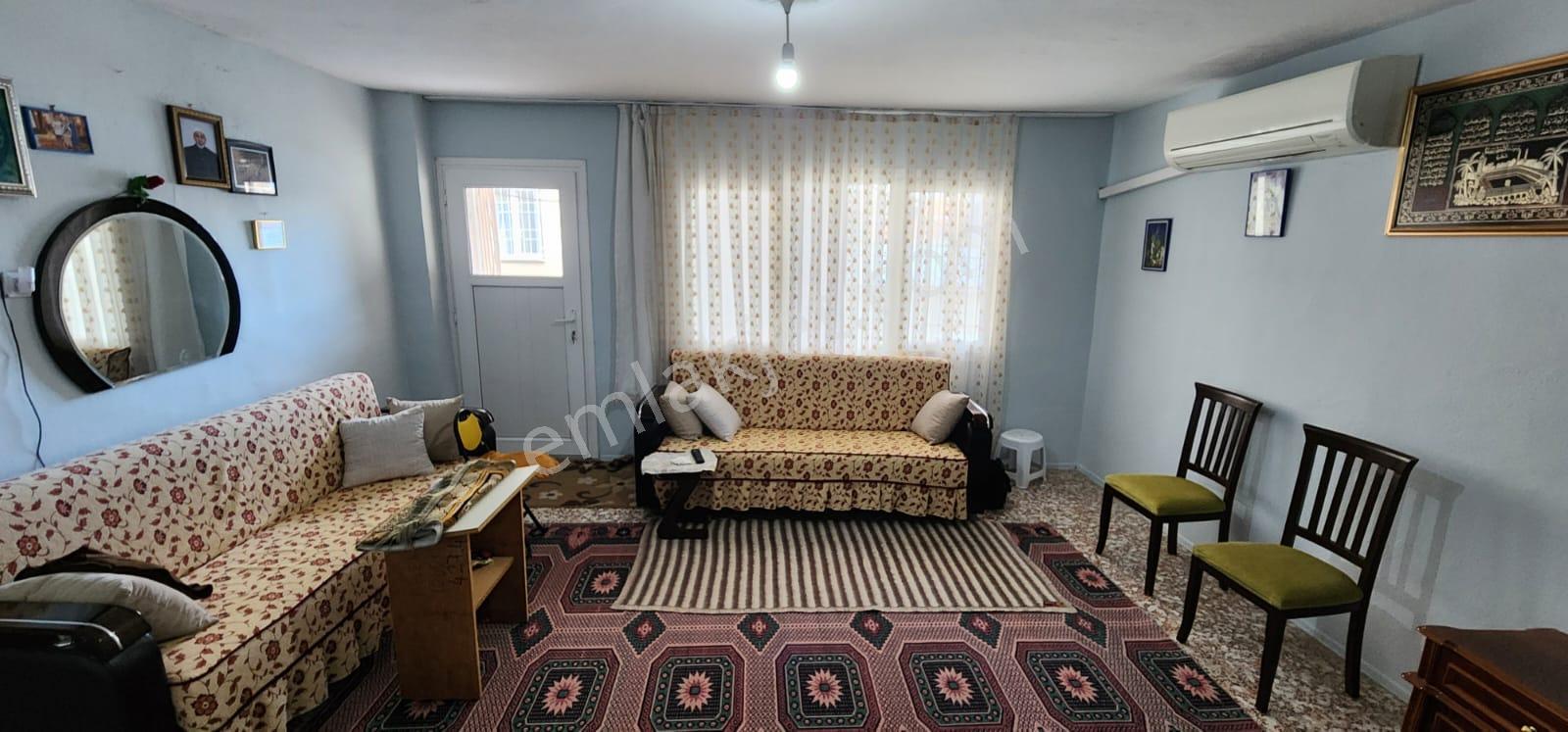 İzmir Bayraklıda Satılık Müstakil Bahçeli İki Katlı Bina - Görsel 26