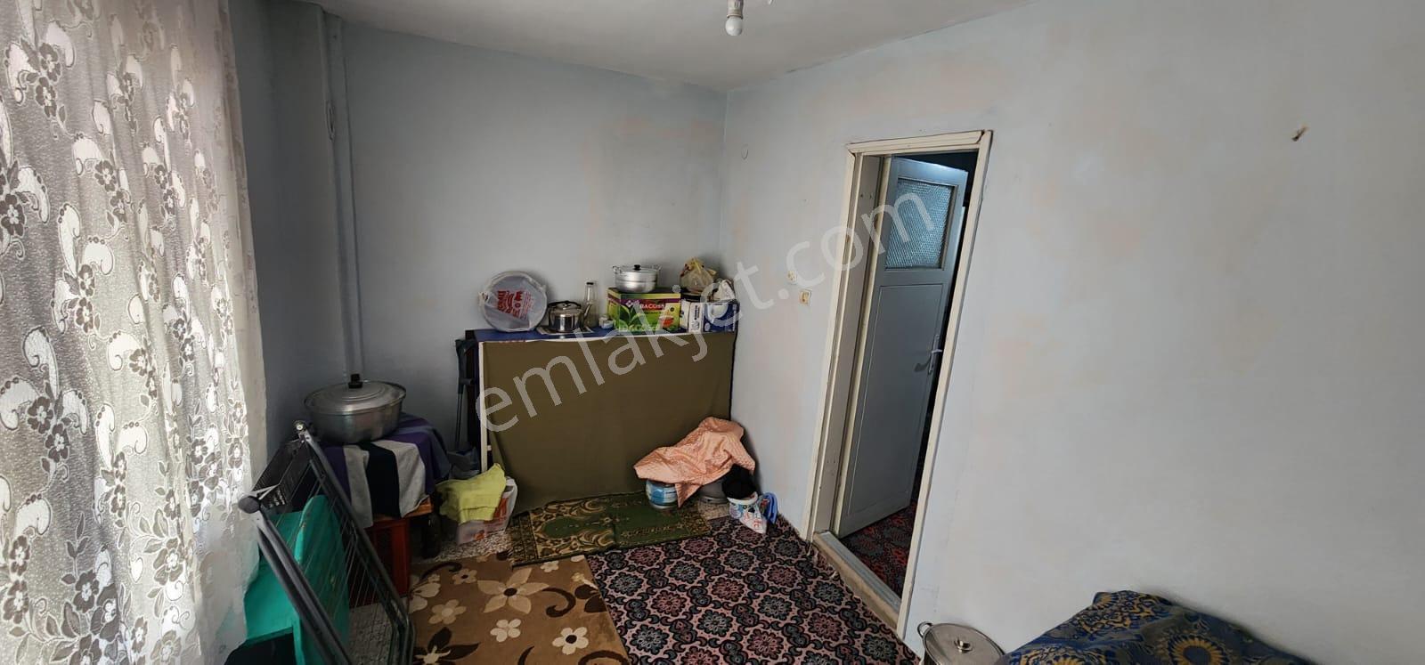 İzmir Bayraklıda Satılık Müstakil Bahçeli İki Katlı Bina - Görsel 29