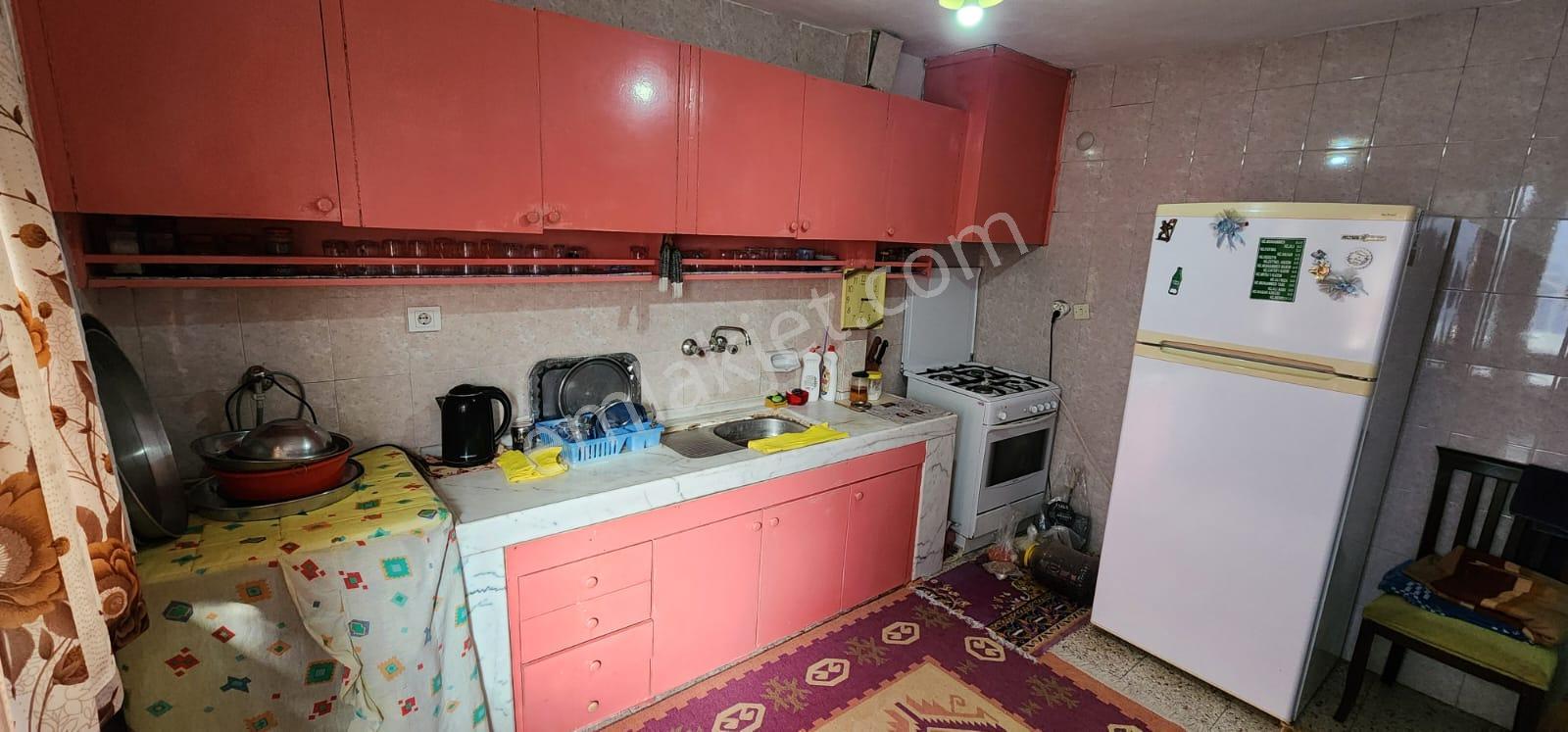 İzmir Bayraklıda Satılık Müstakil Bahçeli İki Katlı Bina - Görsel 30